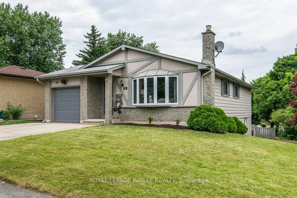 Photo 2 of 69 Glen Park Crescent, Kitchener — HOMEH