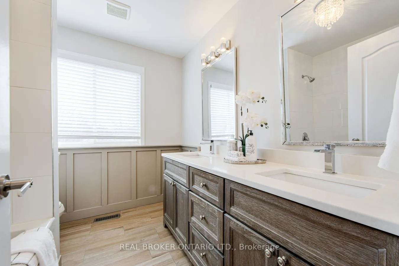 Photo 16 of 5142 Bunton Crescent, Burlington, Orchard — HOMEH