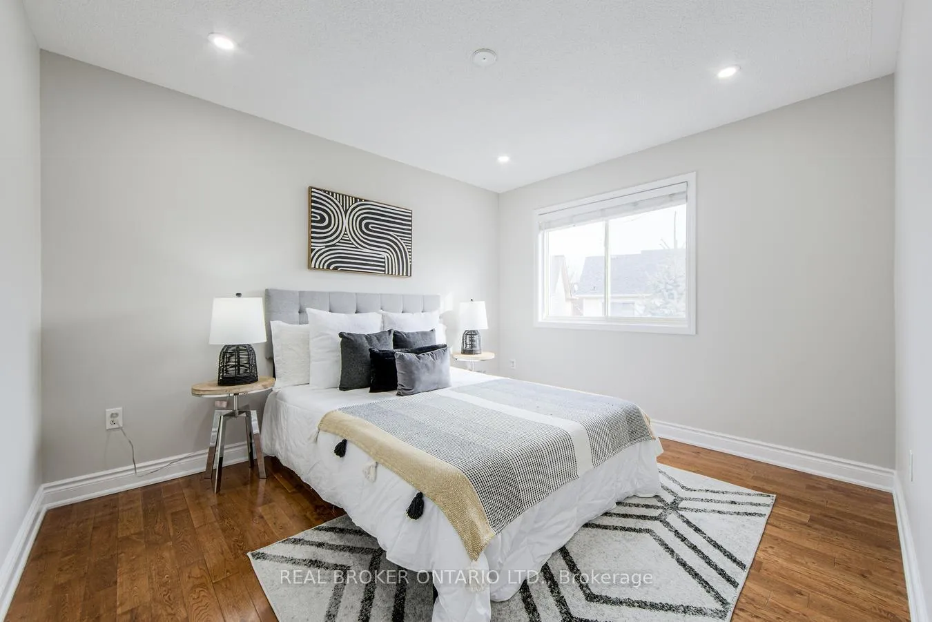 Photo 18 of 5142 Bunton Crescent, Burlington, Orchard — HOMEH
