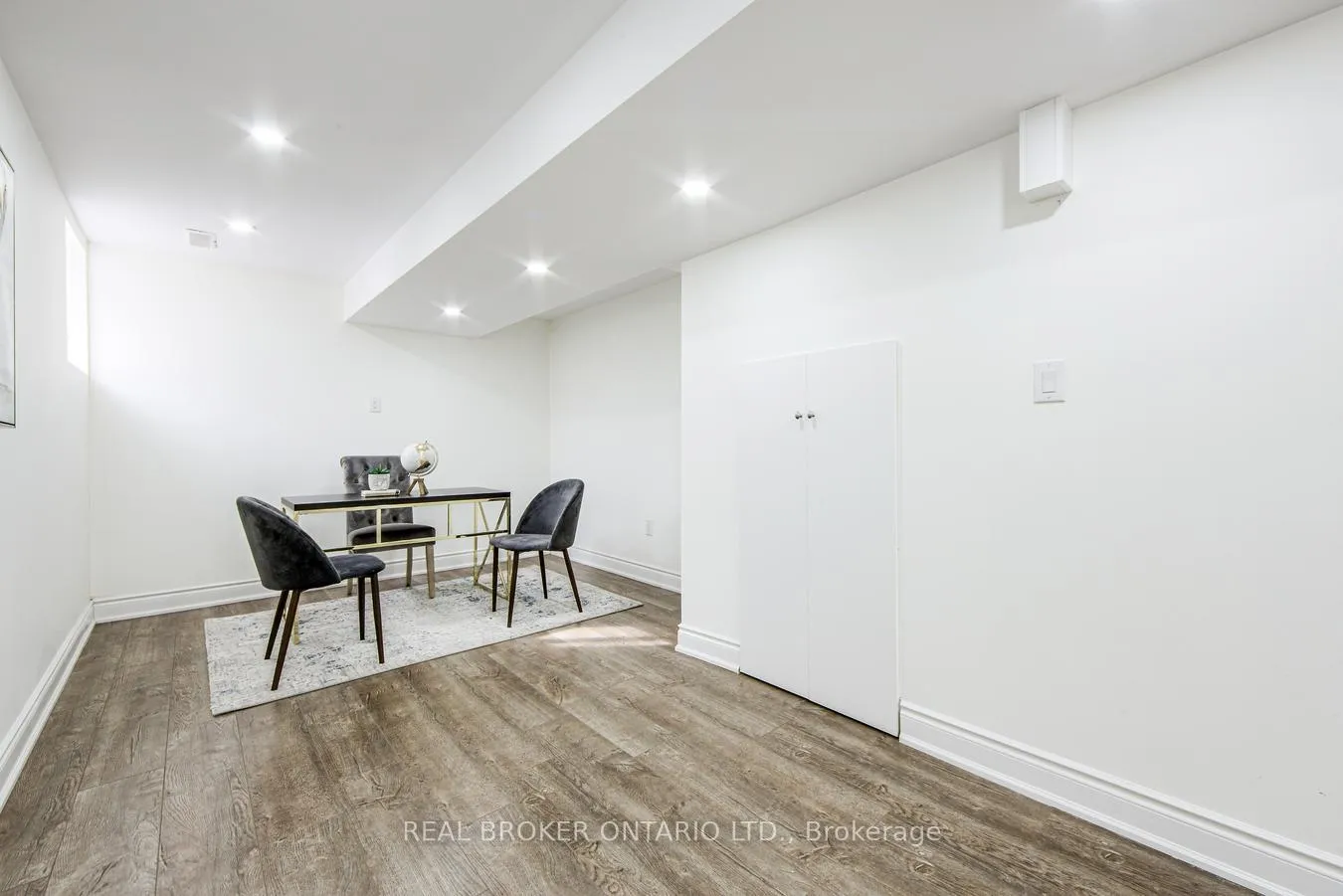 Photo 23 of 5142 Bunton Crescent, Burlington, Orchard — HOMEH