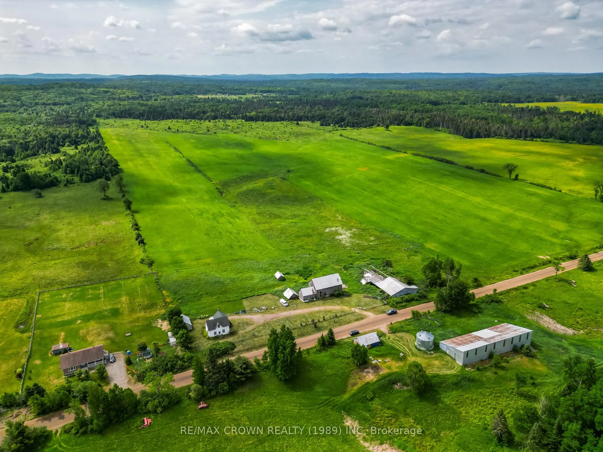 Photo 2 of 1196 Development Road, Bonfield — HOMEH