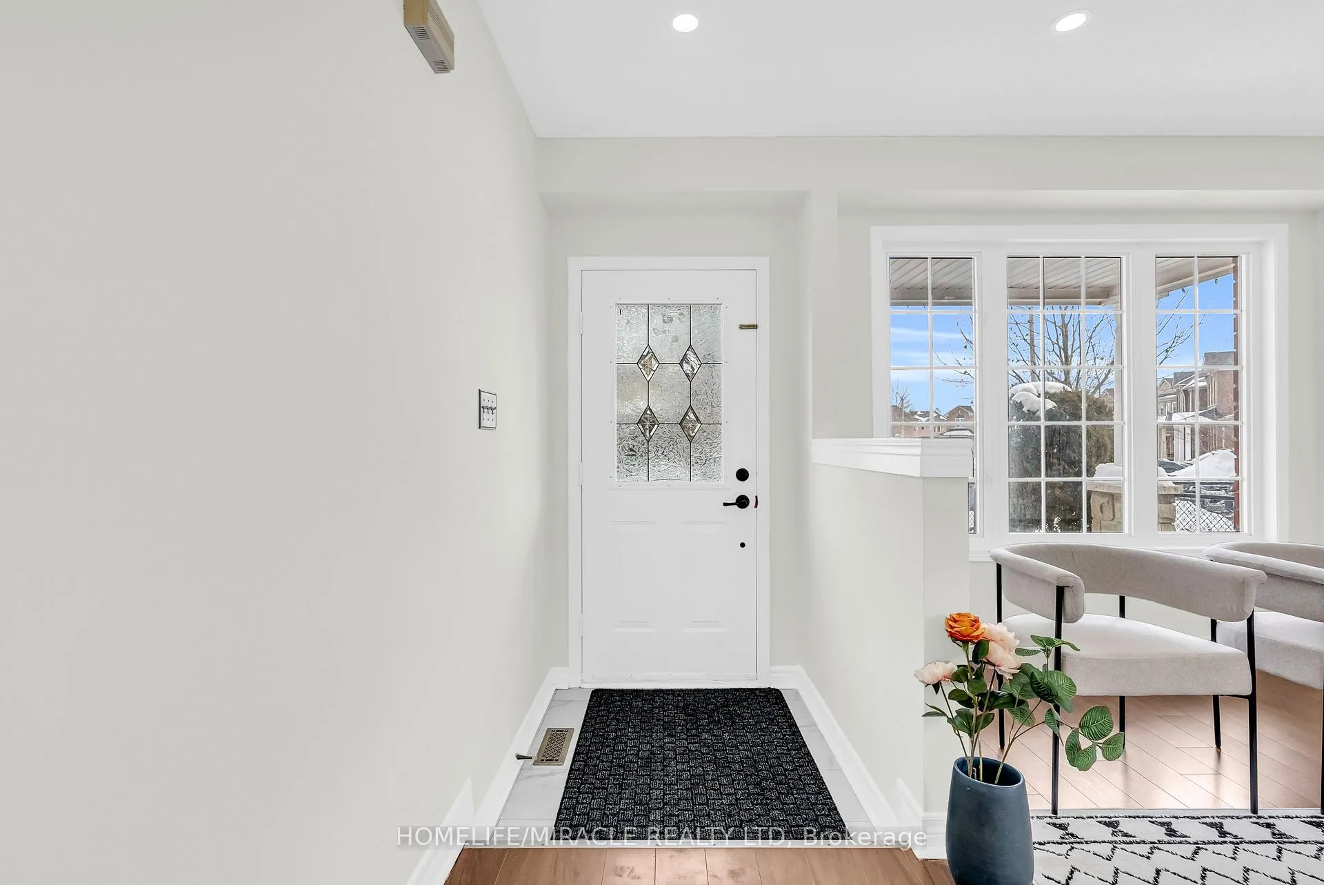 Photo 4 of 76 Starhill Crescent, Brampton, Sandringham-Wellington — HOMEH