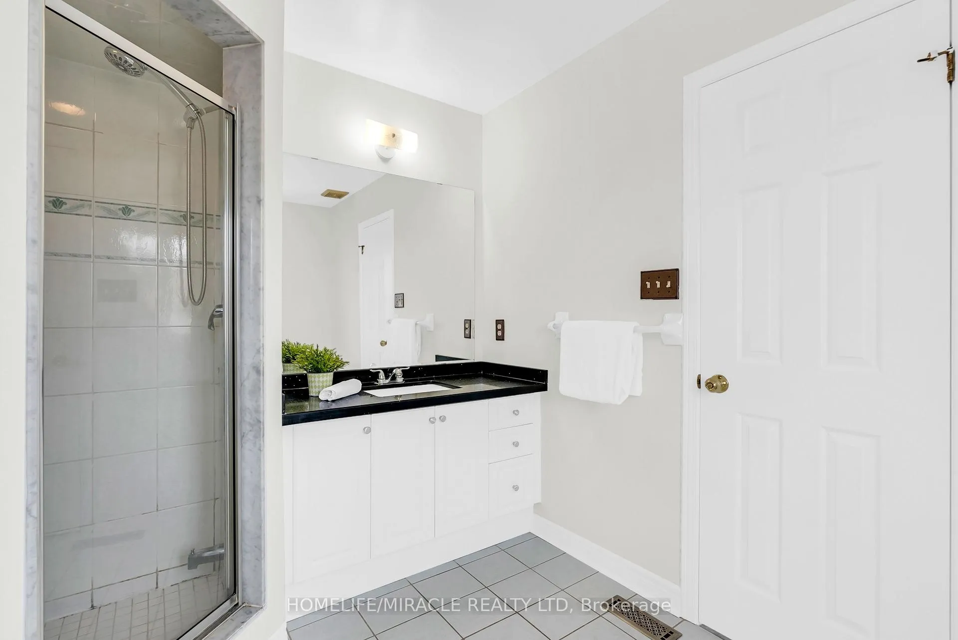 Photo 25 of 76 Starhill Crescent, Brampton, Sandringham-Wellington — HOMEH
