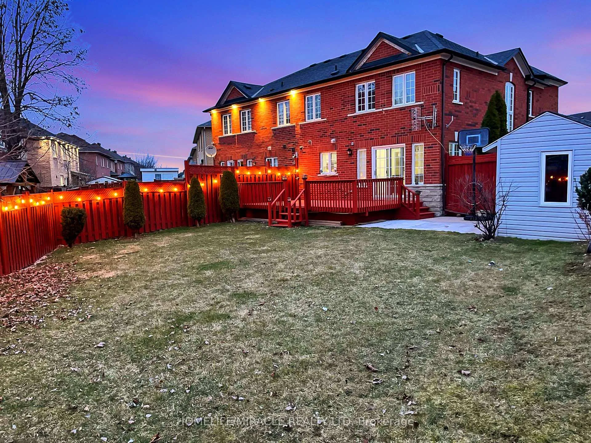 Photo 48 of 76 Starhill Crescent, Brampton, Sandringham-Wellington — HOMEH