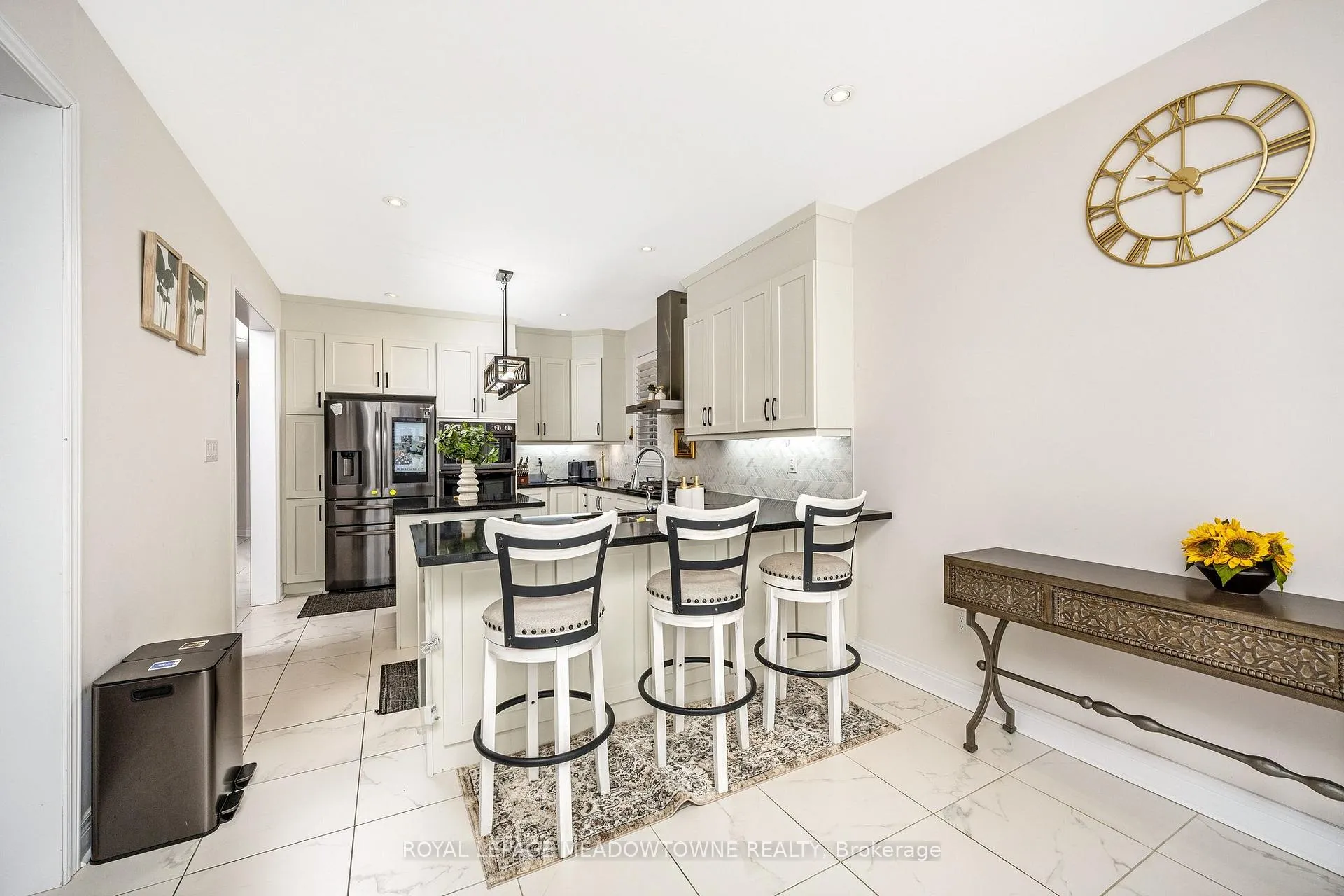 Photo 11 of 10036 Tenth Line, Halton Hills, Georgetown — HOMEH