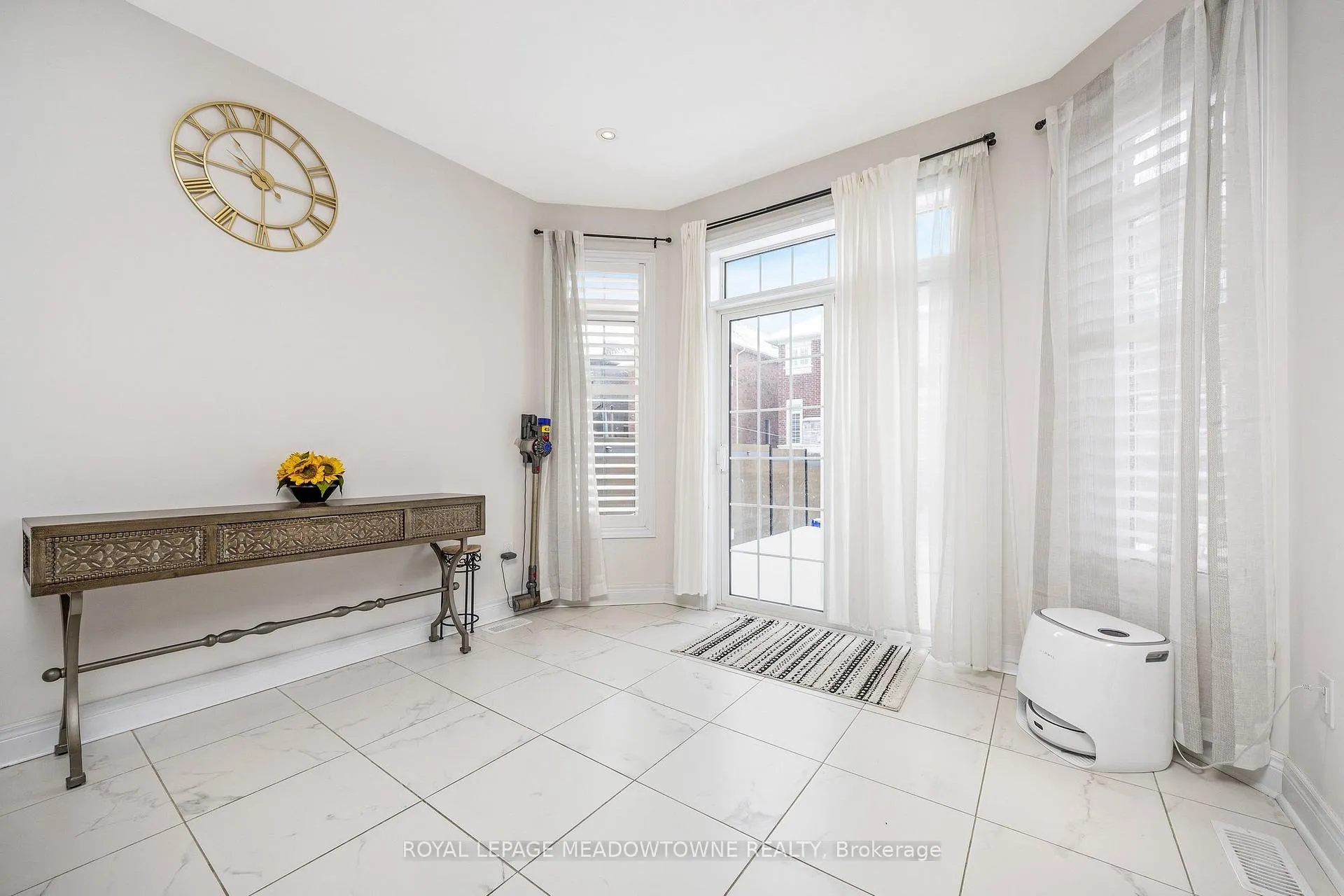 Photo 17 of 10036 Tenth Line, Halton Hills, Georgetown — HOMEH