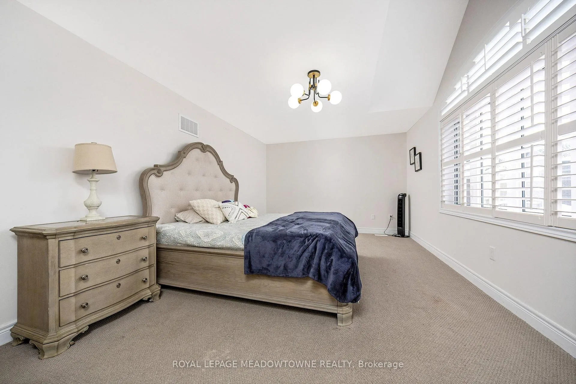 Photo 23 of 10036 Tenth Line, Halton Hills, Georgetown — HOMEH
