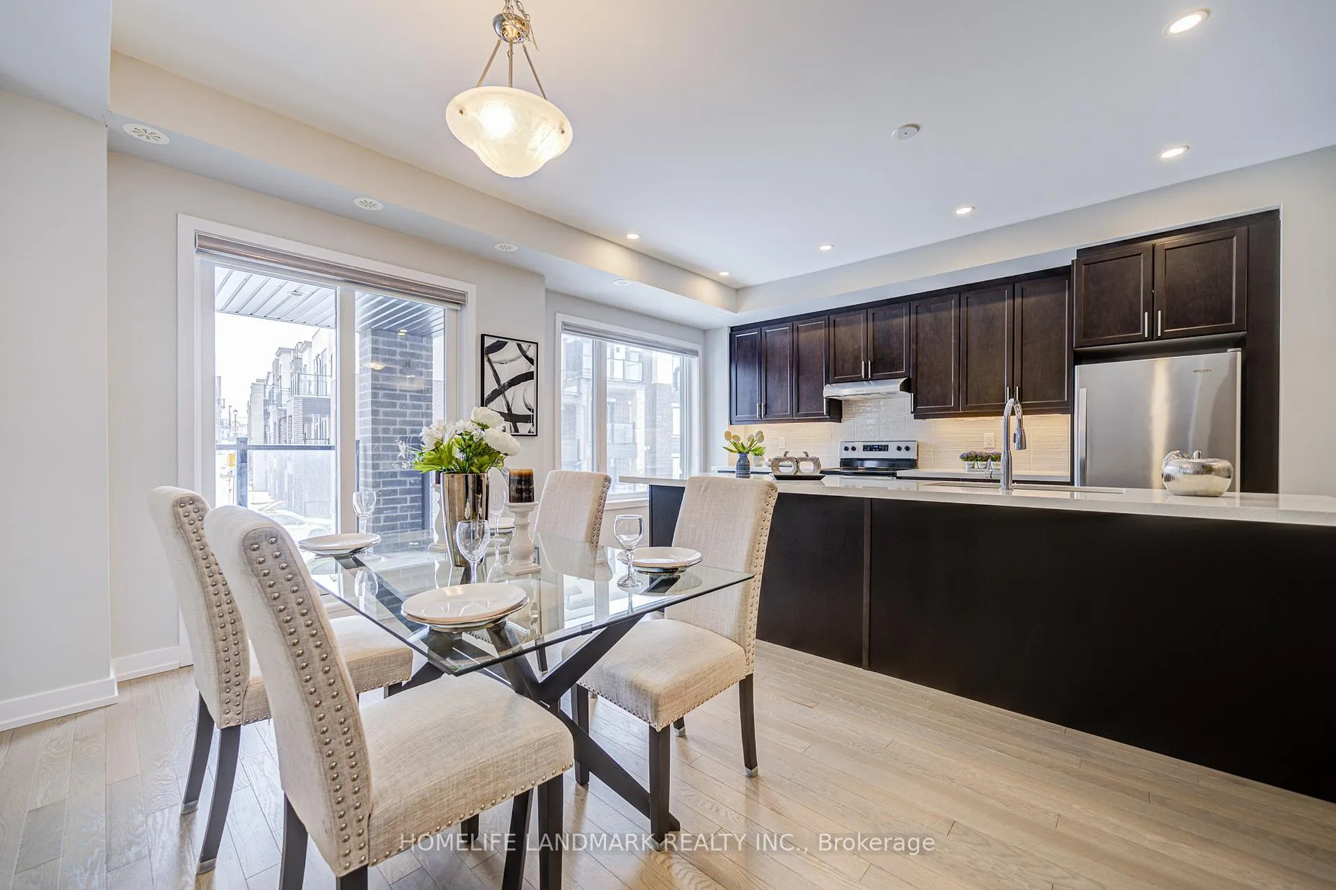 Photo 24 of 33 Schmidt Lane, Markham, Angus Glen — HOMEH