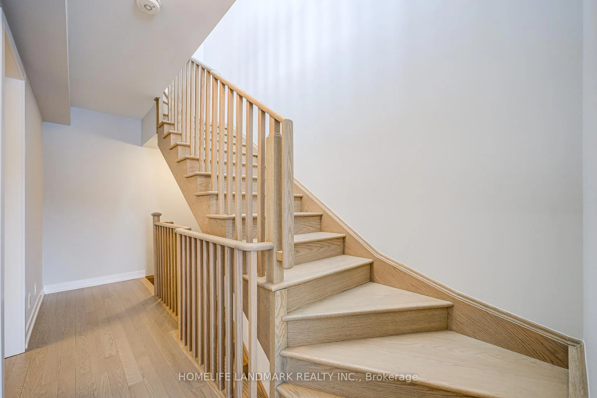 Photo 29 of 33 Schmidt Lane, Markham, Angus Glen — HOMEH