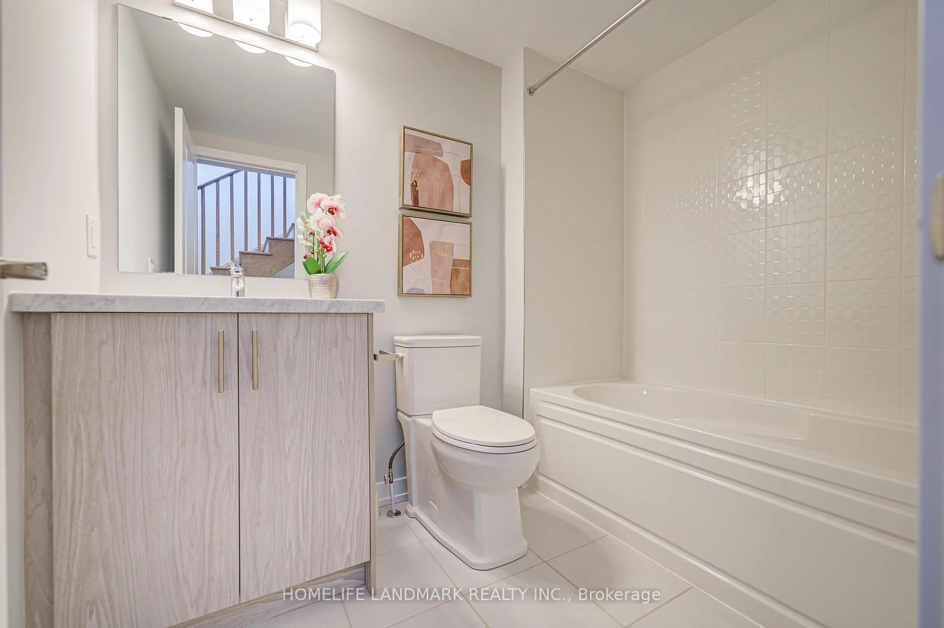 Photo 30 of 33 Schmidt Lane, Markham, Angus Glen — HOMEH