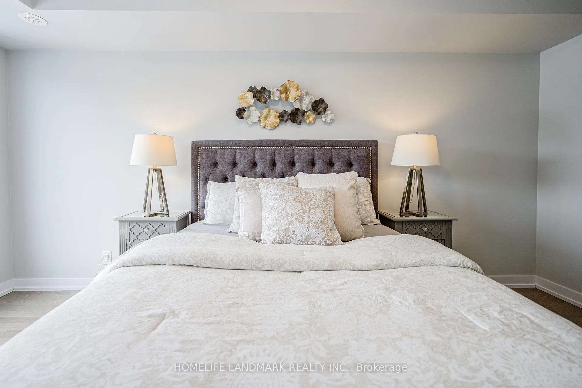 Photo 33 of 33 Schmidt Lane, Markham, Angus Glen — HOMEH