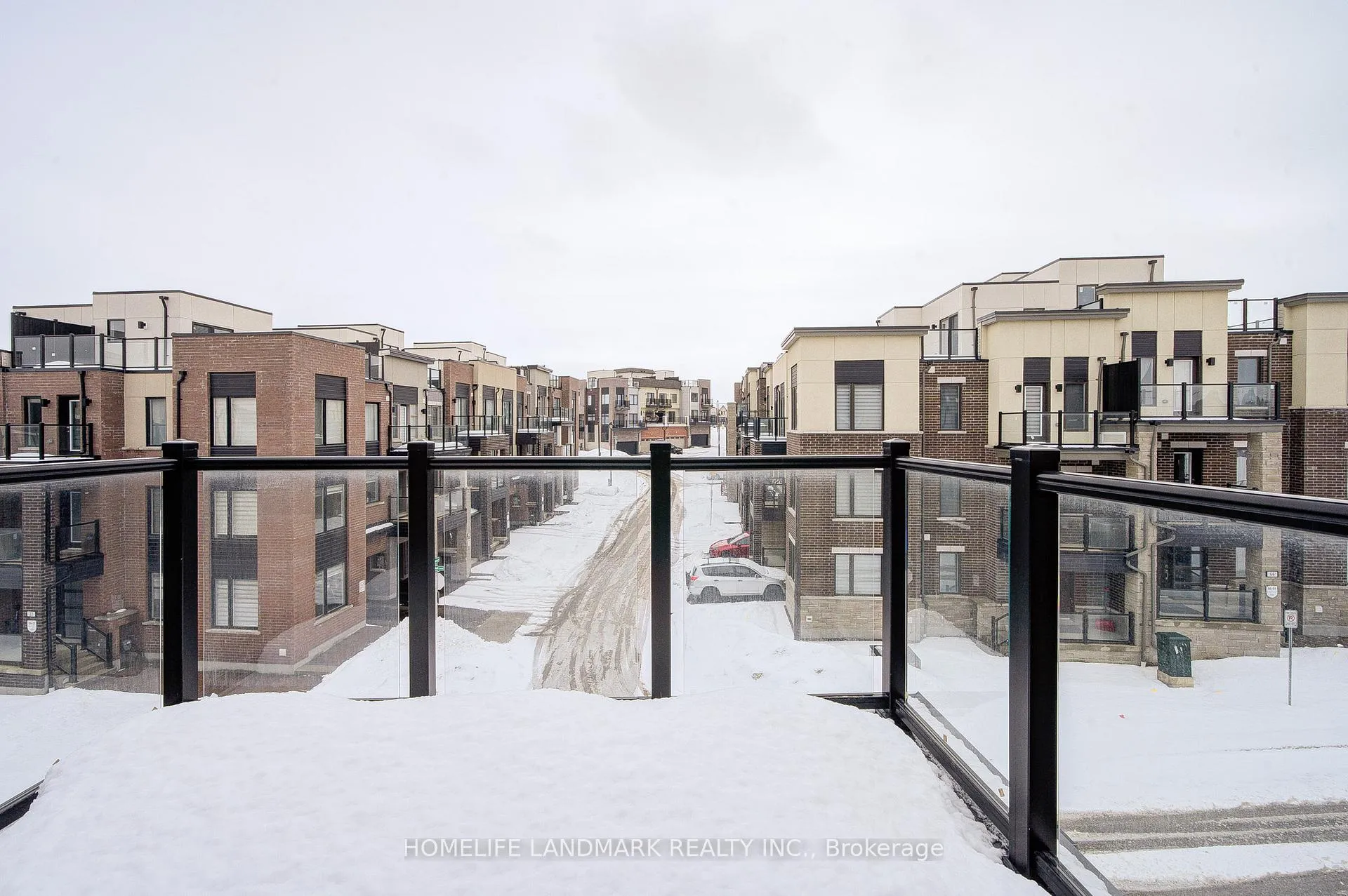 Photo 41 of 33 Schmidt Lane, Markham, Angus Glen — HOMEH