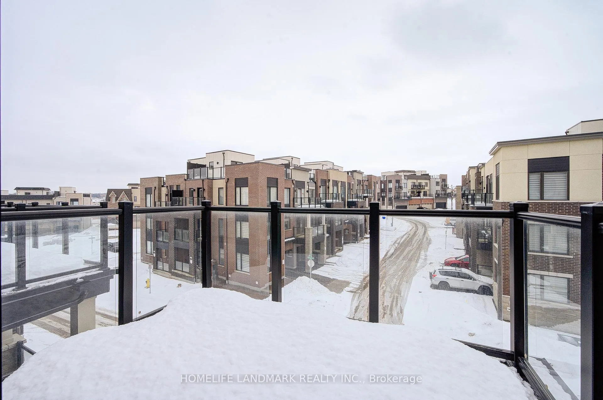 Photo 42 of 33 Schmidt Lane, Markham, Angus Glen — HOMEH