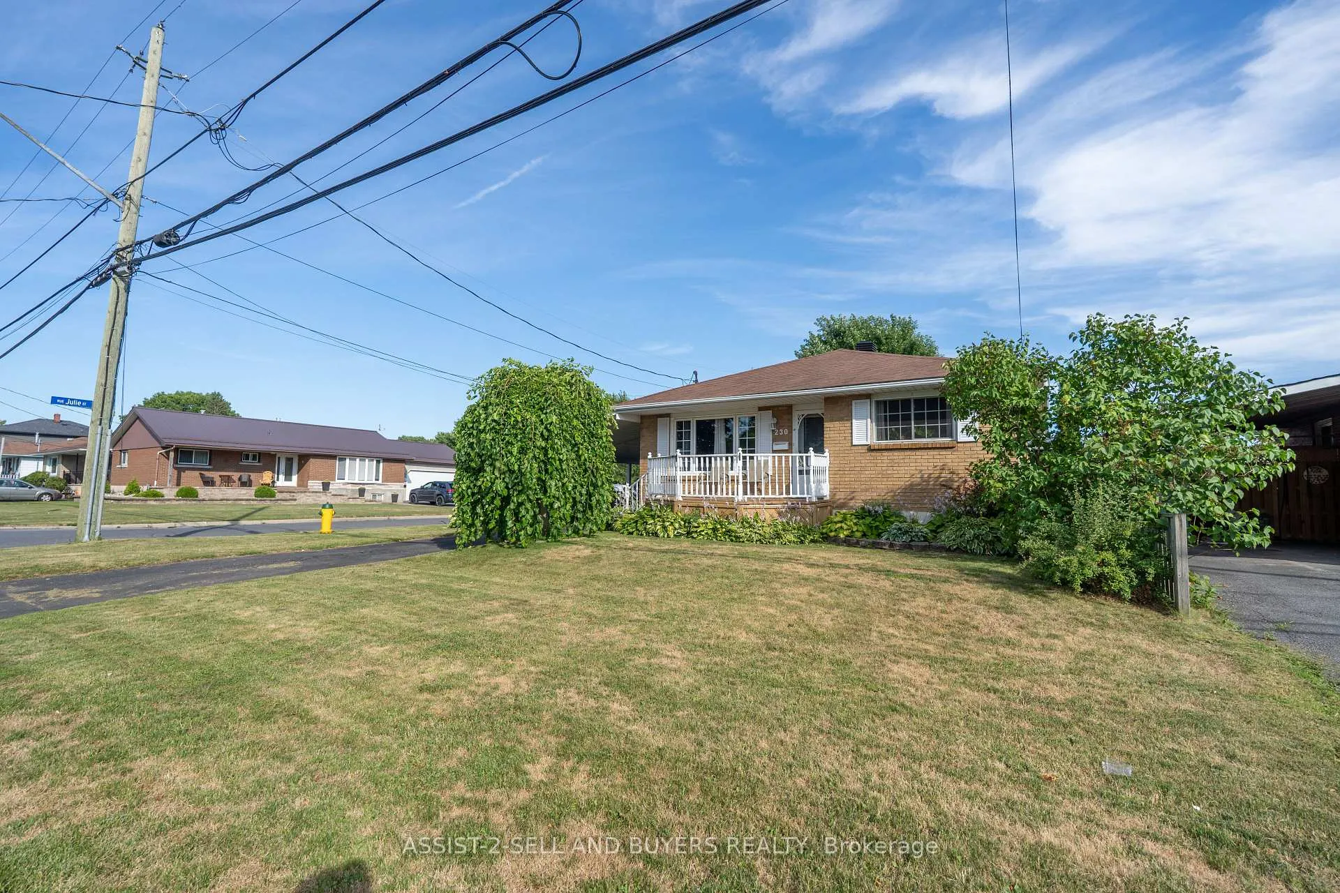 Photo 3 of 230 Sunnyside Avenue E, Cornwall — HOMEH