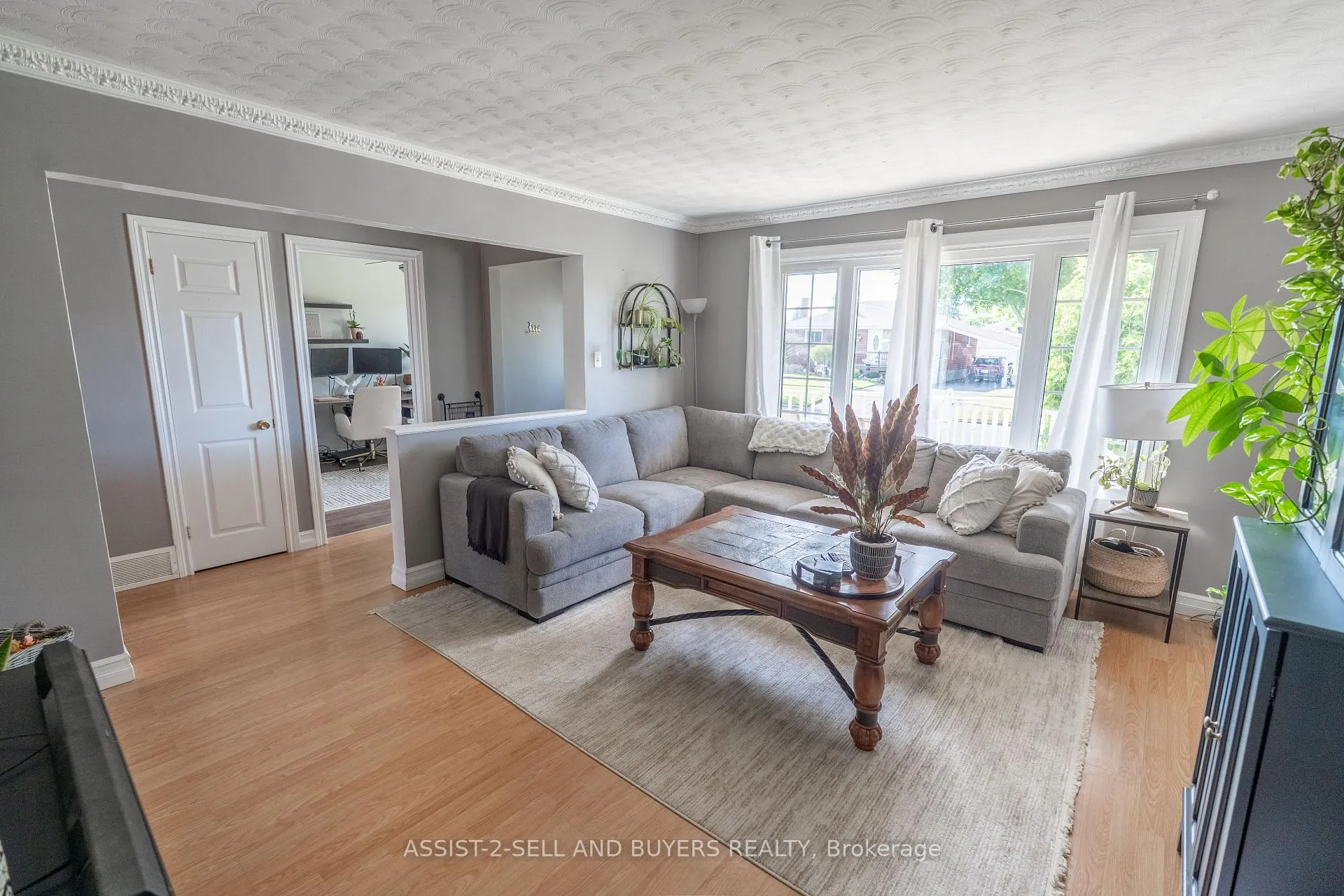 Photo 8 of 230 Sunnyside Avenue E, Cornwall — HOMEH