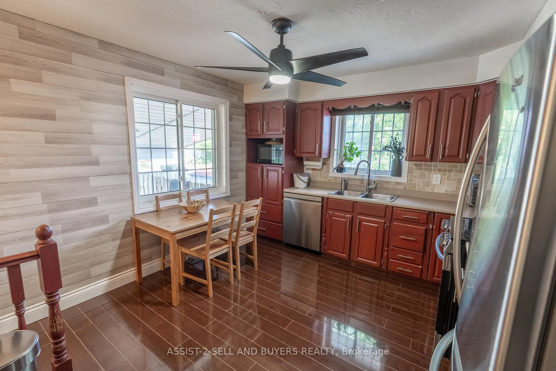 Photo 12 of 230 Sunnyside Avenue E, Cornwall — HOMEH