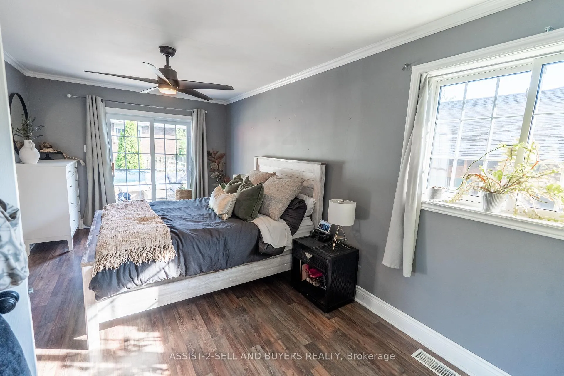 Photo 18 of 230 Sunnyside Avenue E, Cornwall — HOMEH