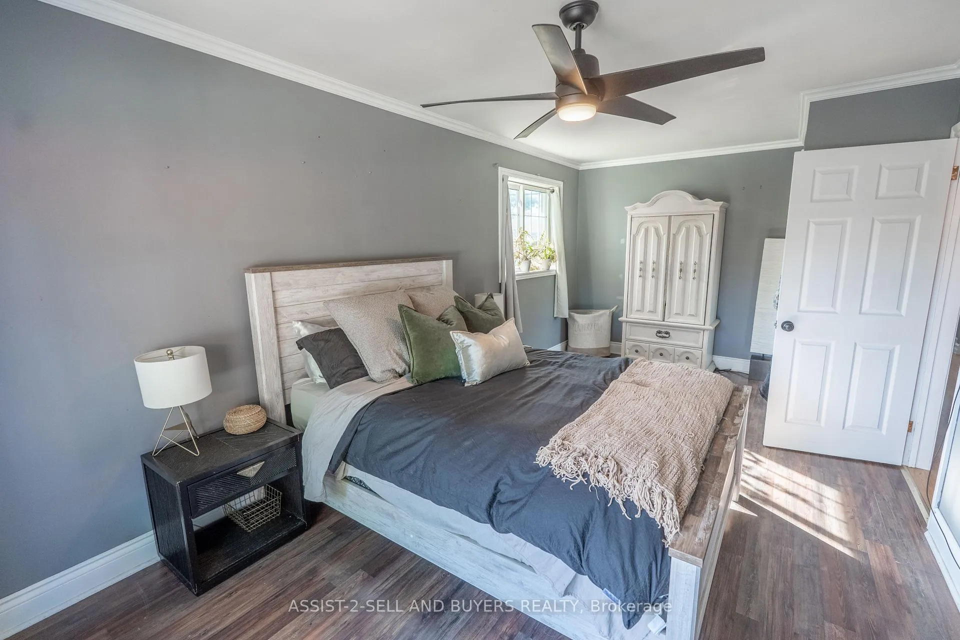 Photo 20 of 230 Sunnyside Avenue E, Cornwall — HOMEH