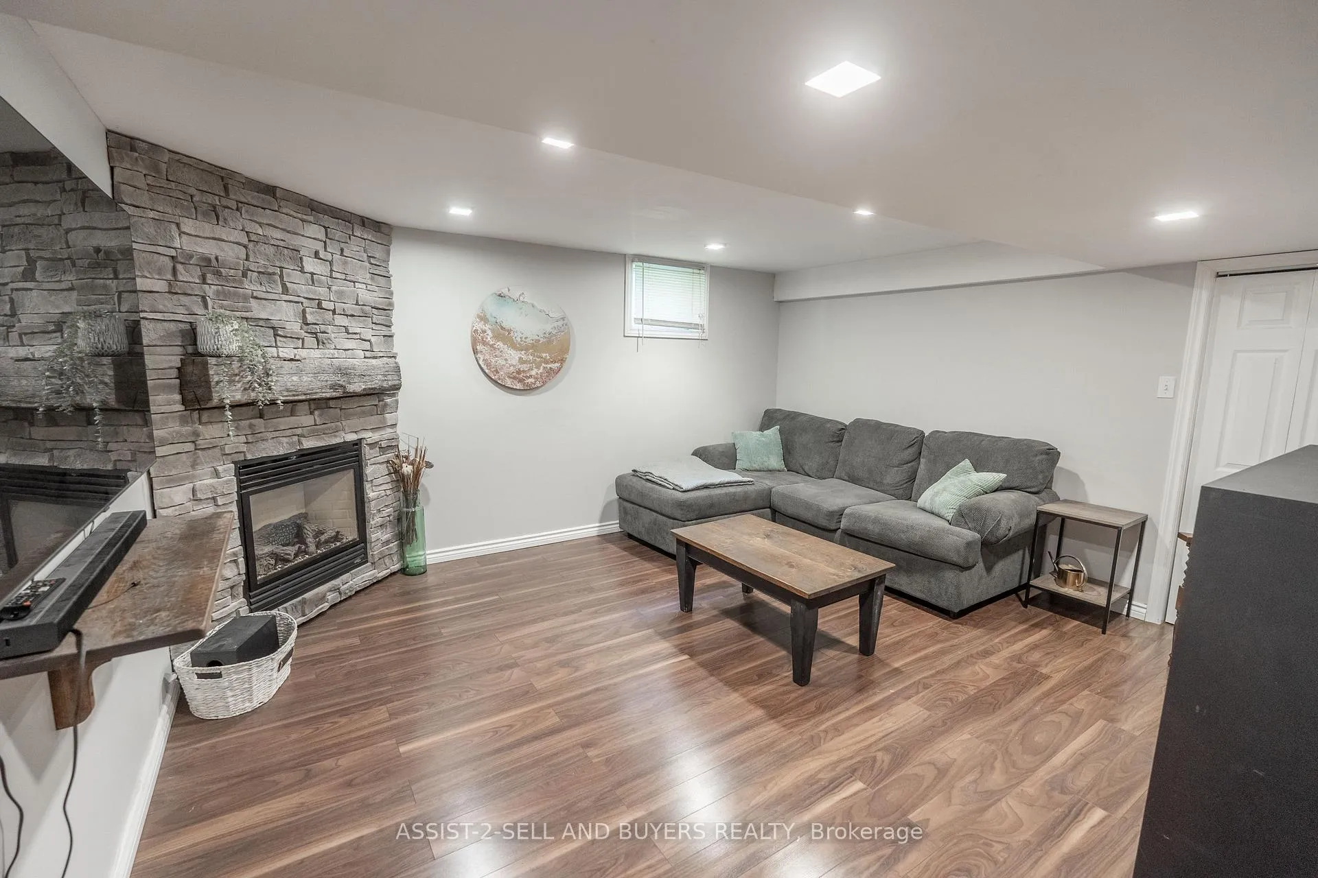 Photo 26 of 230 Sunnyside Avenue E, Cornwall — HOMEH