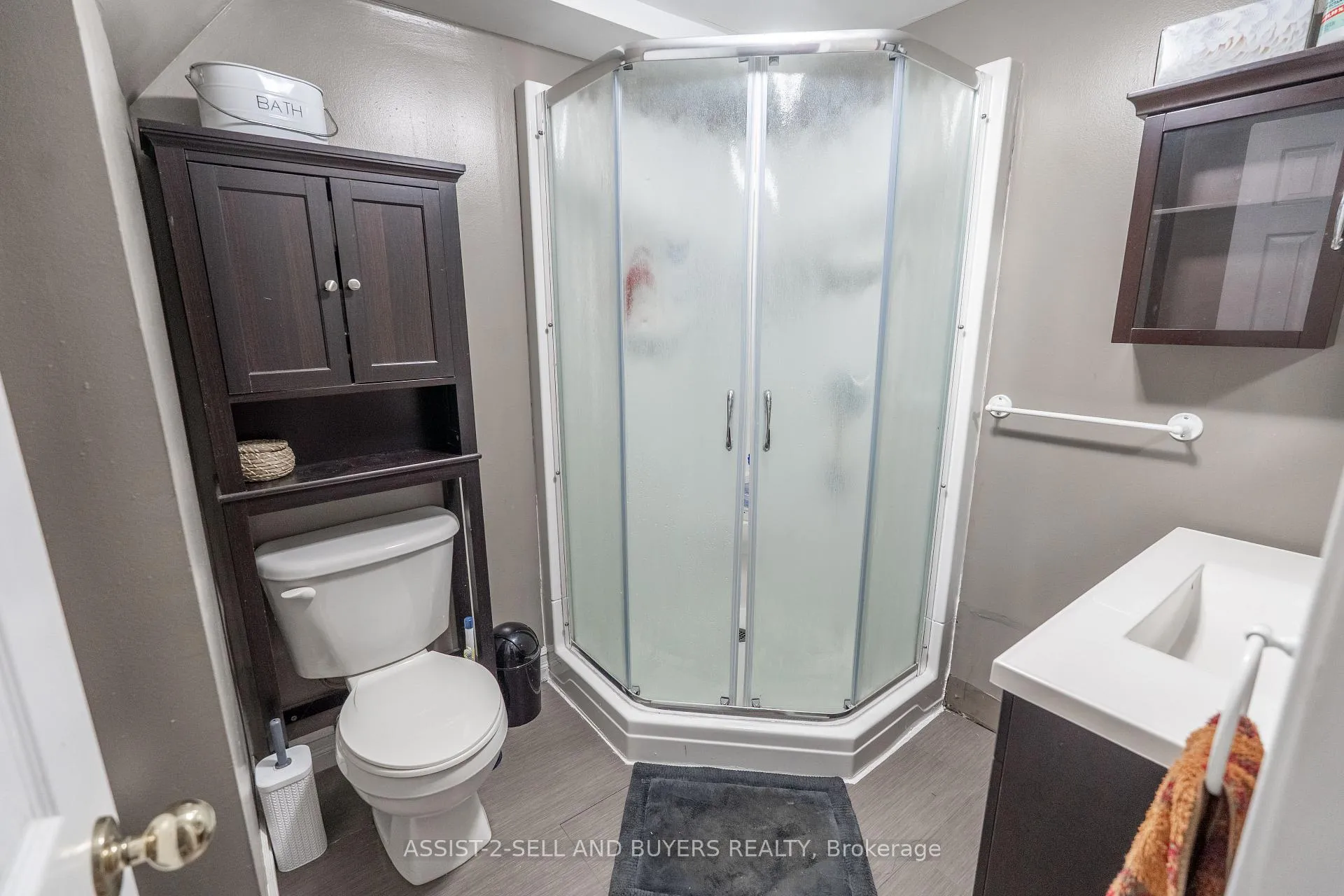 Photo 29 of 230 Sunnyside Avenue E, Cornwall — HOMEH