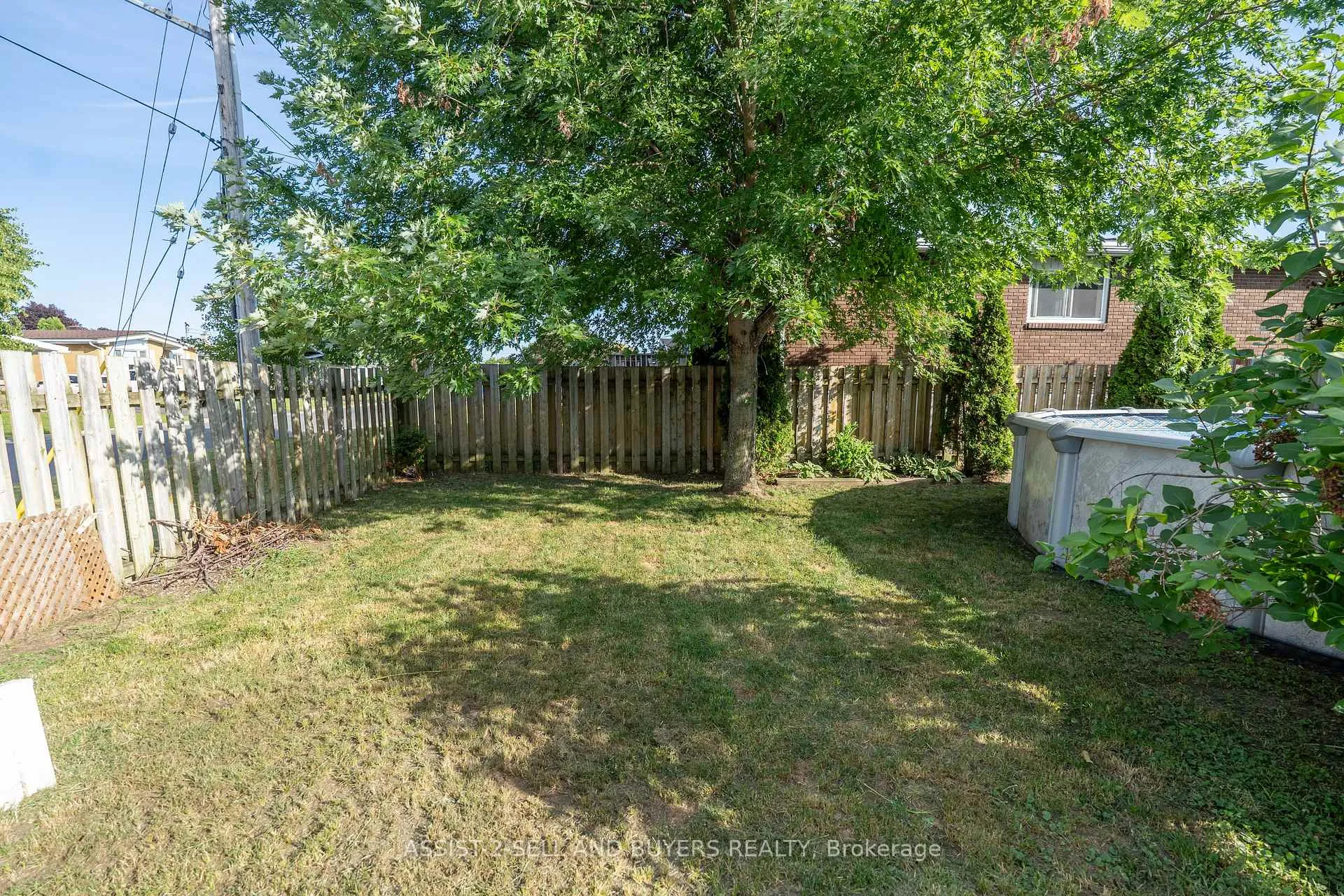 Photo 38 of 230 Sunnyside Avenue E, Cornwall — HOMEH