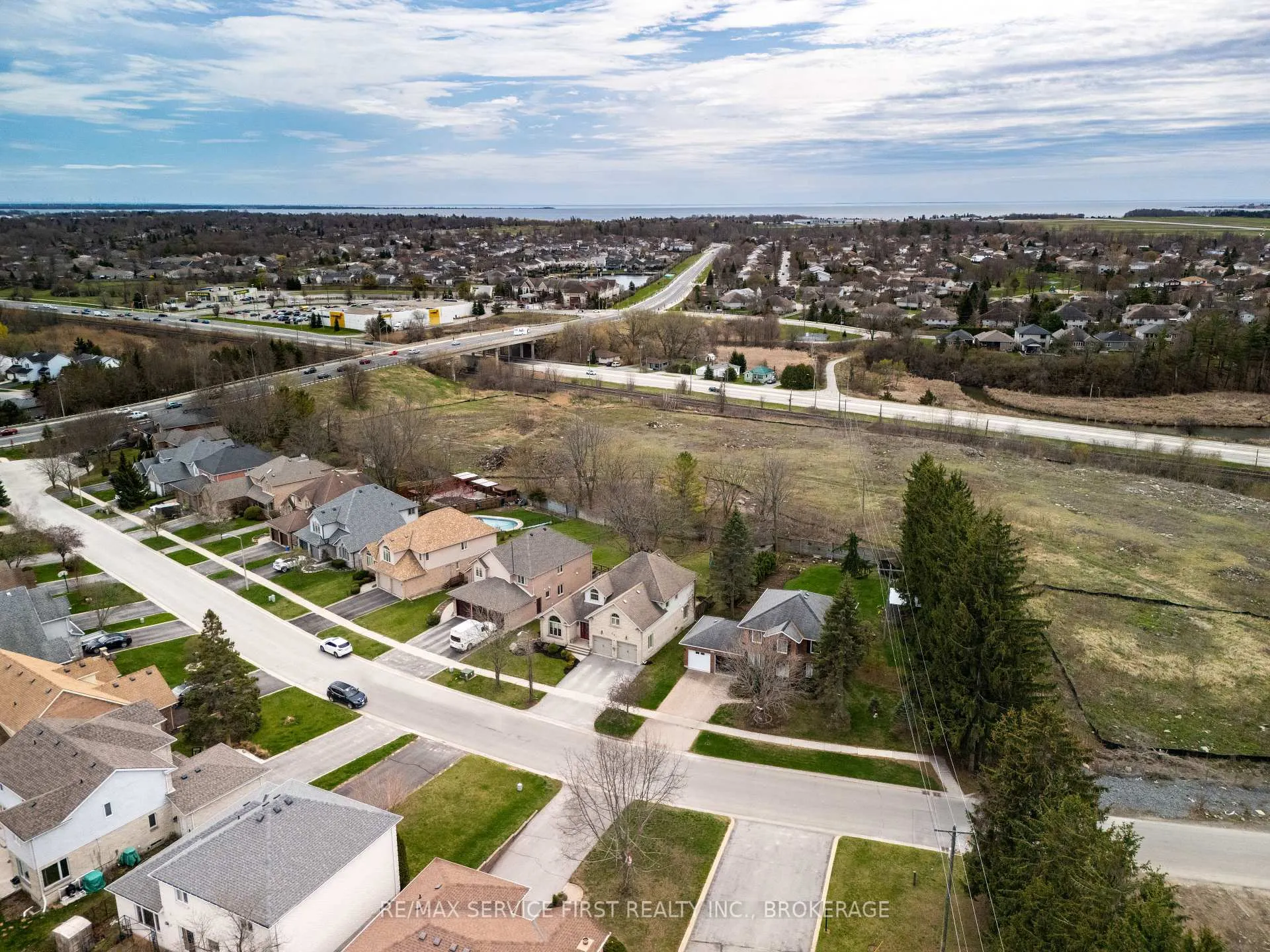 Photo 12 of 531 Forest Hill Drive E, Kingston, South of Taylor-Kidd Blvd — HOMEH