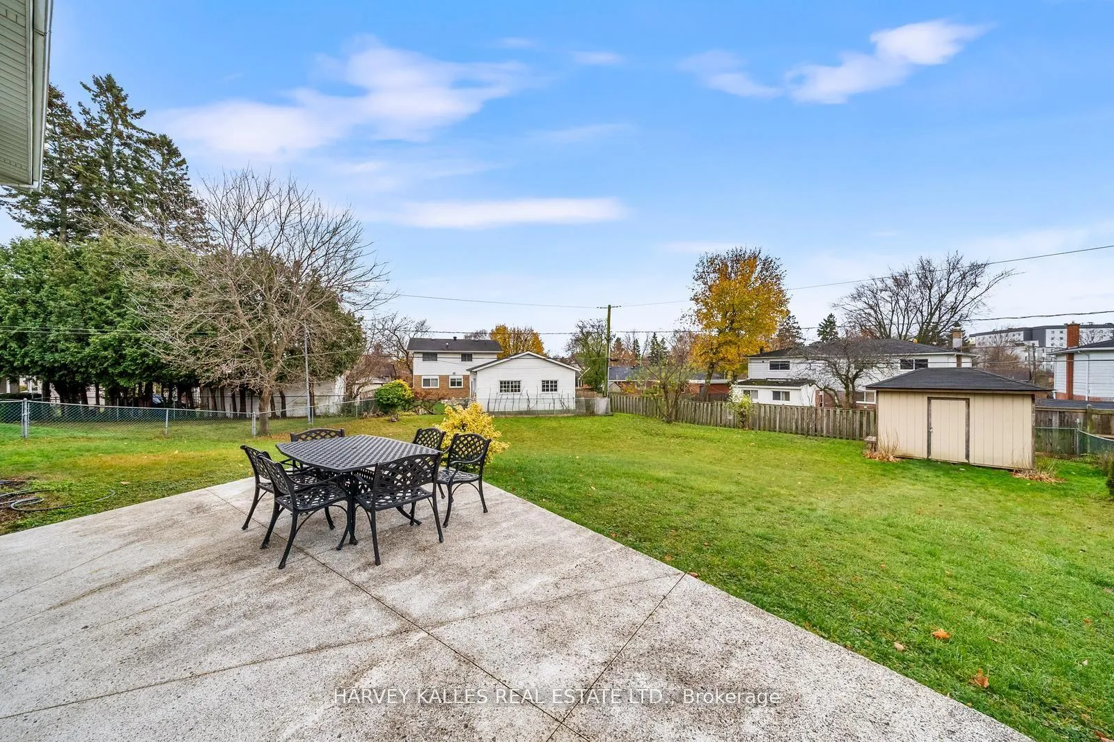 Photo 28 of 38 Follett Court, Ajax, South East — HOMEH