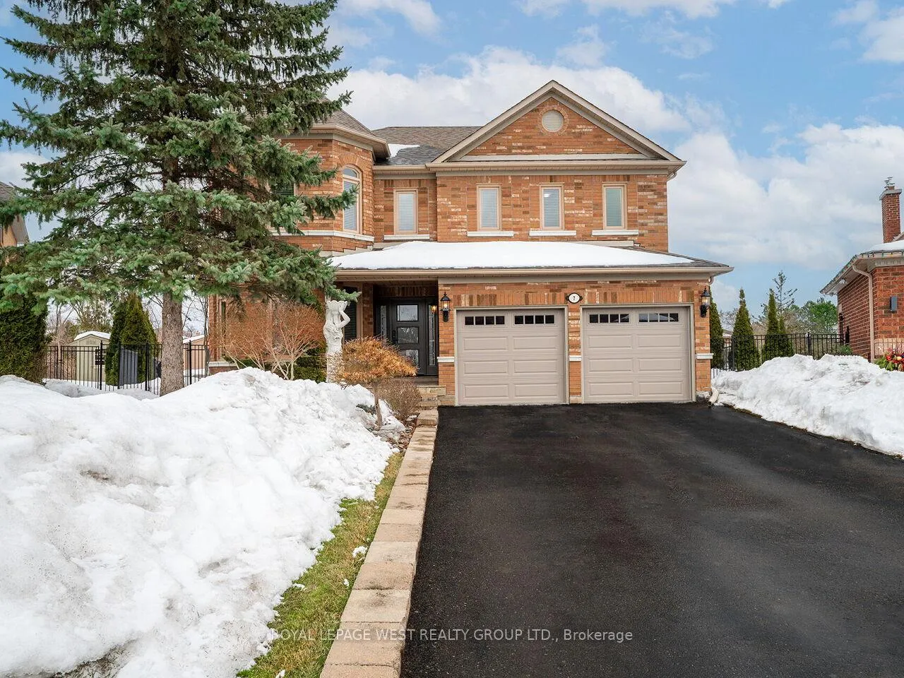 Photo 1 of 7 Vantagebrook Court, Caledon, Bolton North — HOMEH