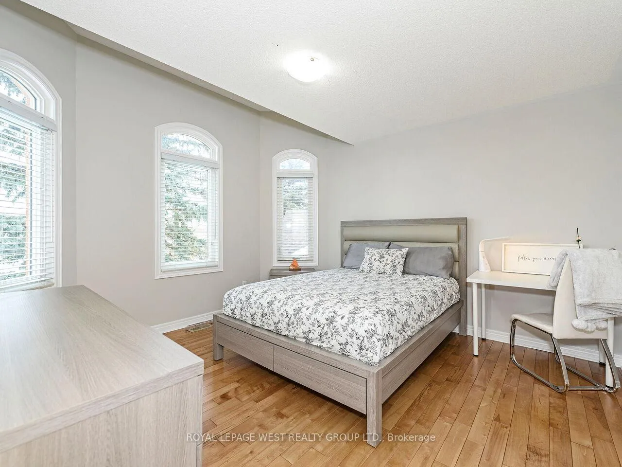 Photo 24 of 7 Vantagebrook Court, Caledon, Bolton North — HOMEH