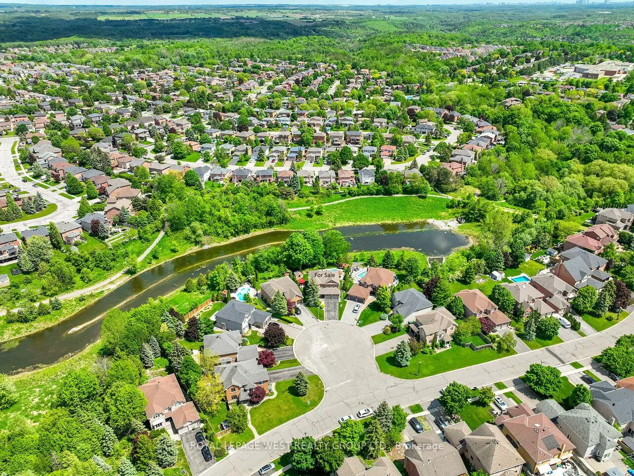 Photo 37 of 7 Vantagebrook Court, Caledon, Bolton North — HOMEH
