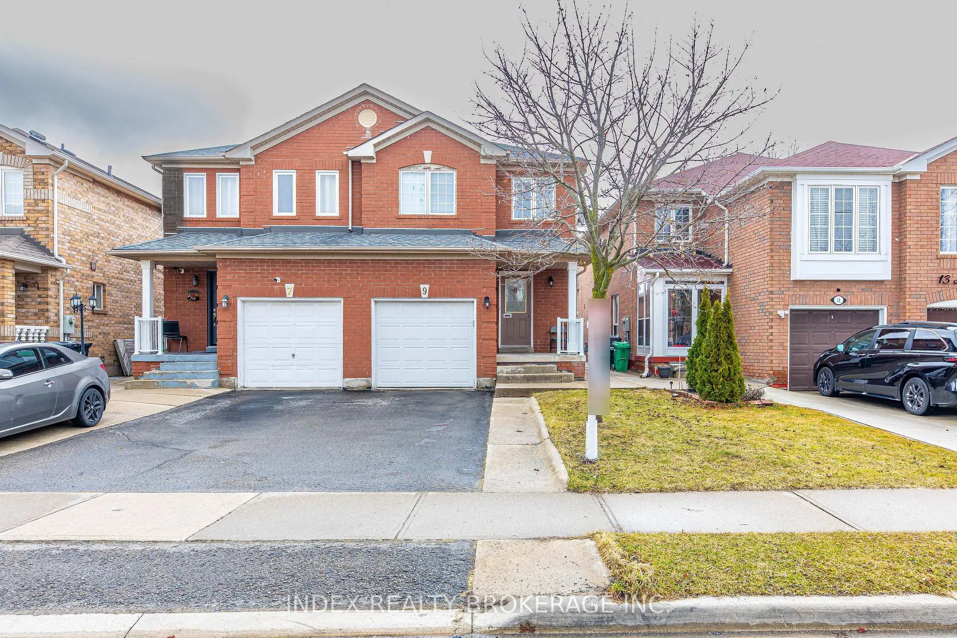 Photo 1 of 9 Ancestor Drive, Brampton, Fletcher's Meadow — HOMEH