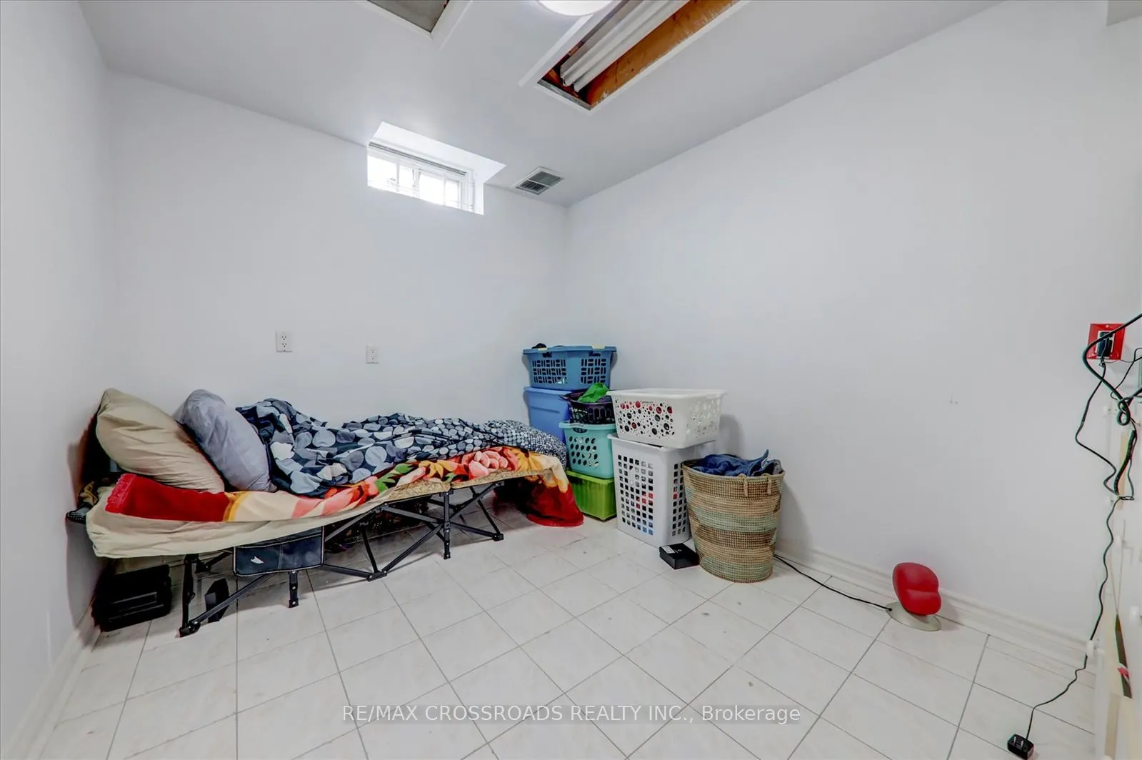 Photo 33 of 51 Clarion Crescent, Markham, Middlefield — HOMEH