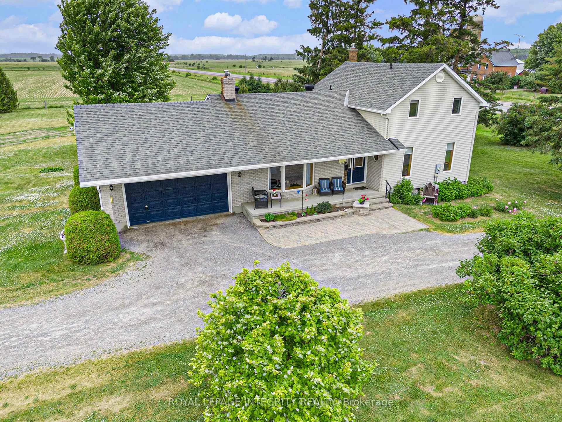 Photo 1 of 4045 Highway 17, Arnprior — HOMEH