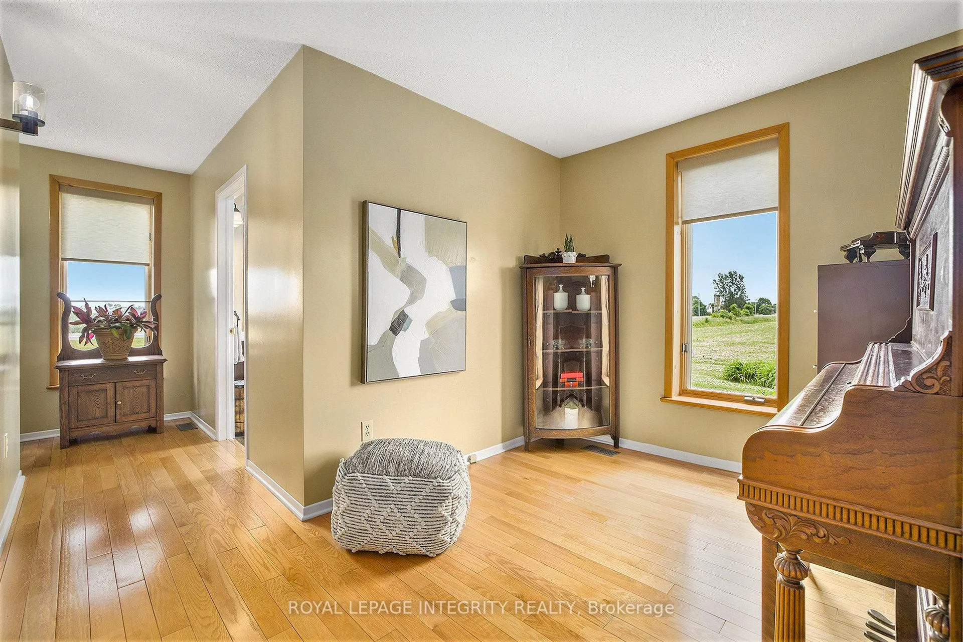 Photo 5 of 4045 Highway 17, Arnprior — HOMEH
