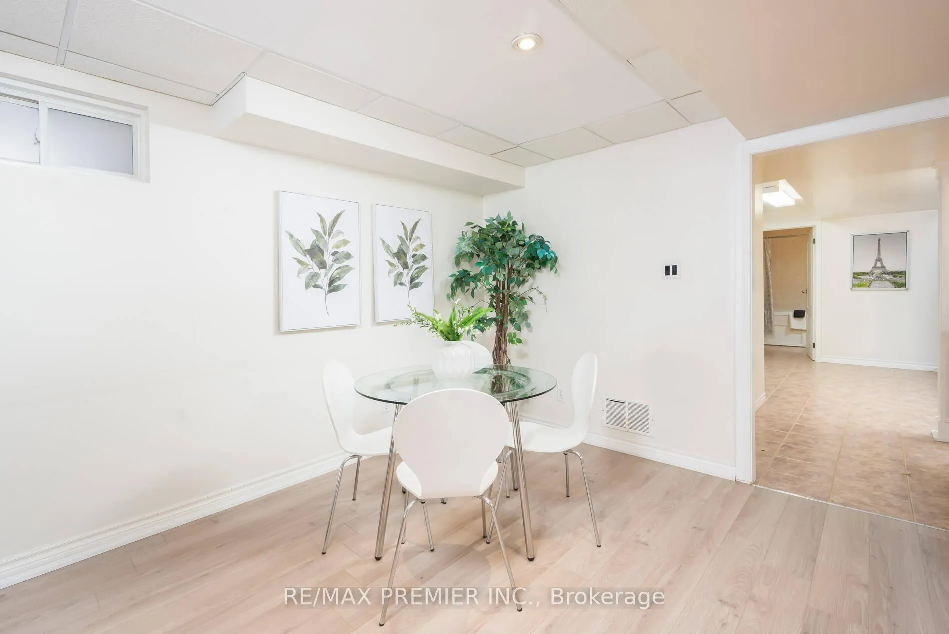 Photo 29 of 348 Royalpark Way, Vaughan, Elder Mills — HOMEH
