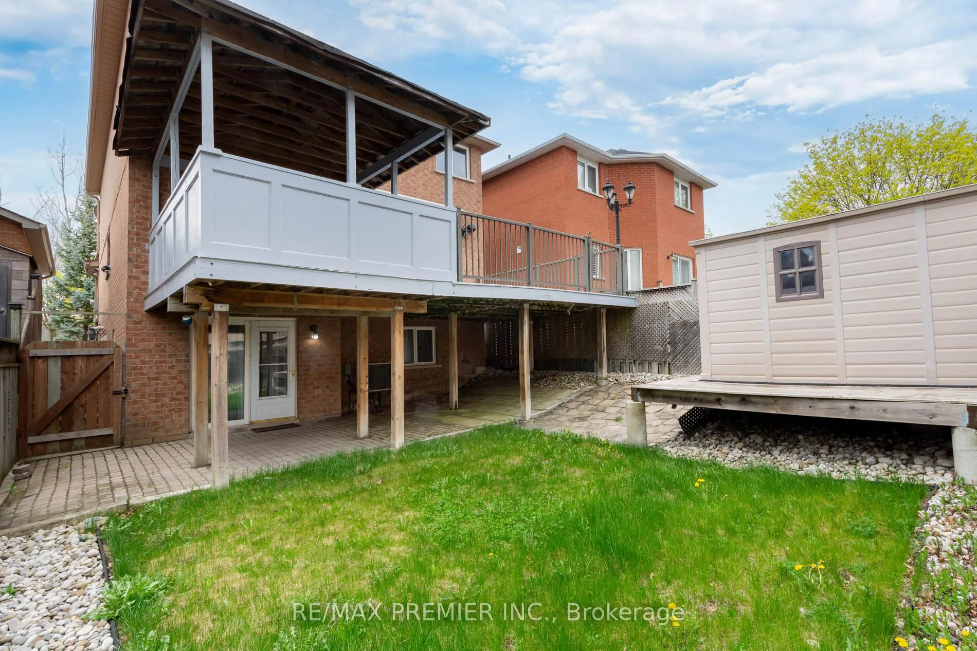 Photo 36 of 348 Royalpark Way, Vaughan, Elder Mills — HOMEH