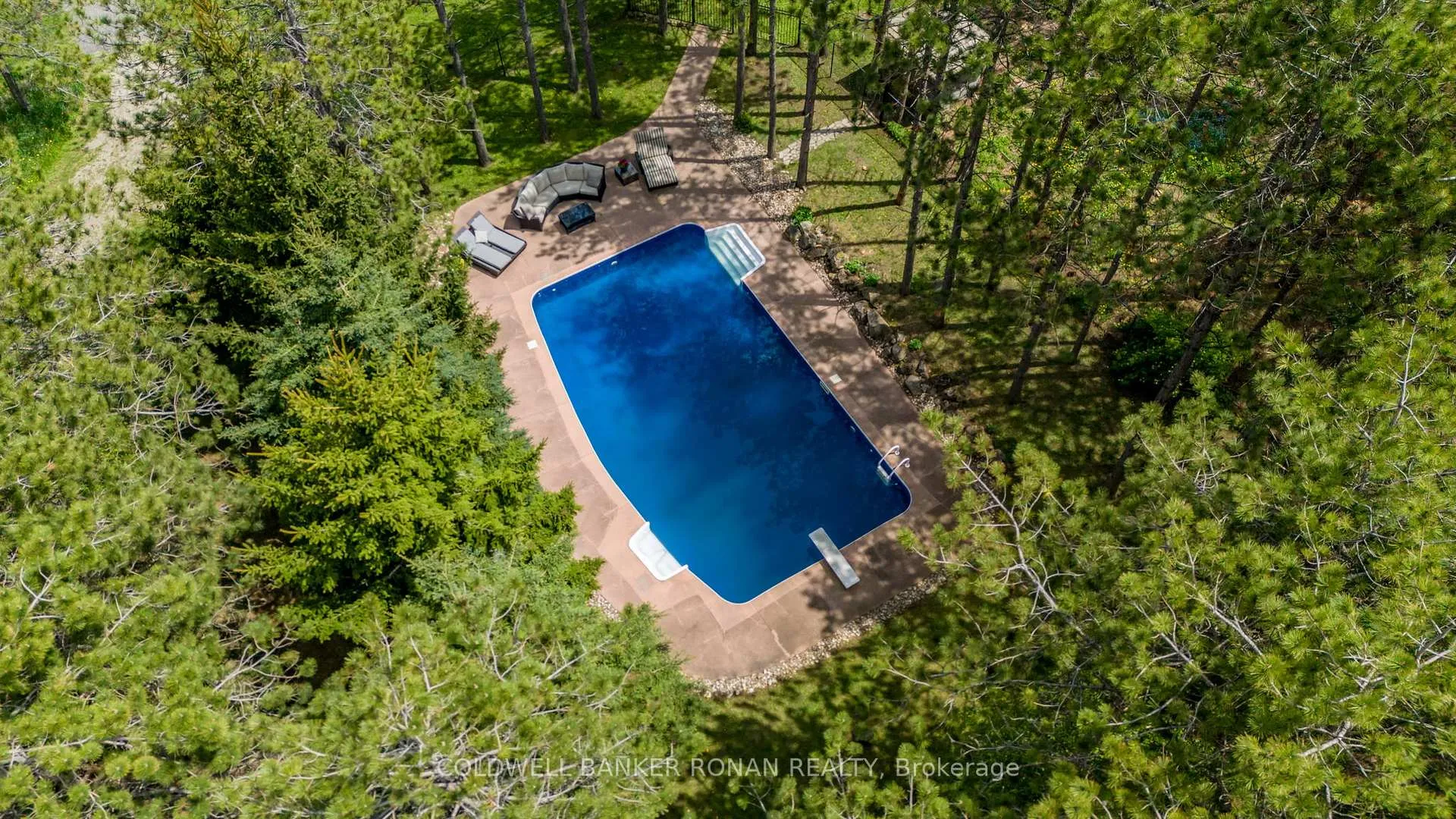 Photo 4 of 715380 1st Line EHS, Mono, Rural Mono — HOMEH