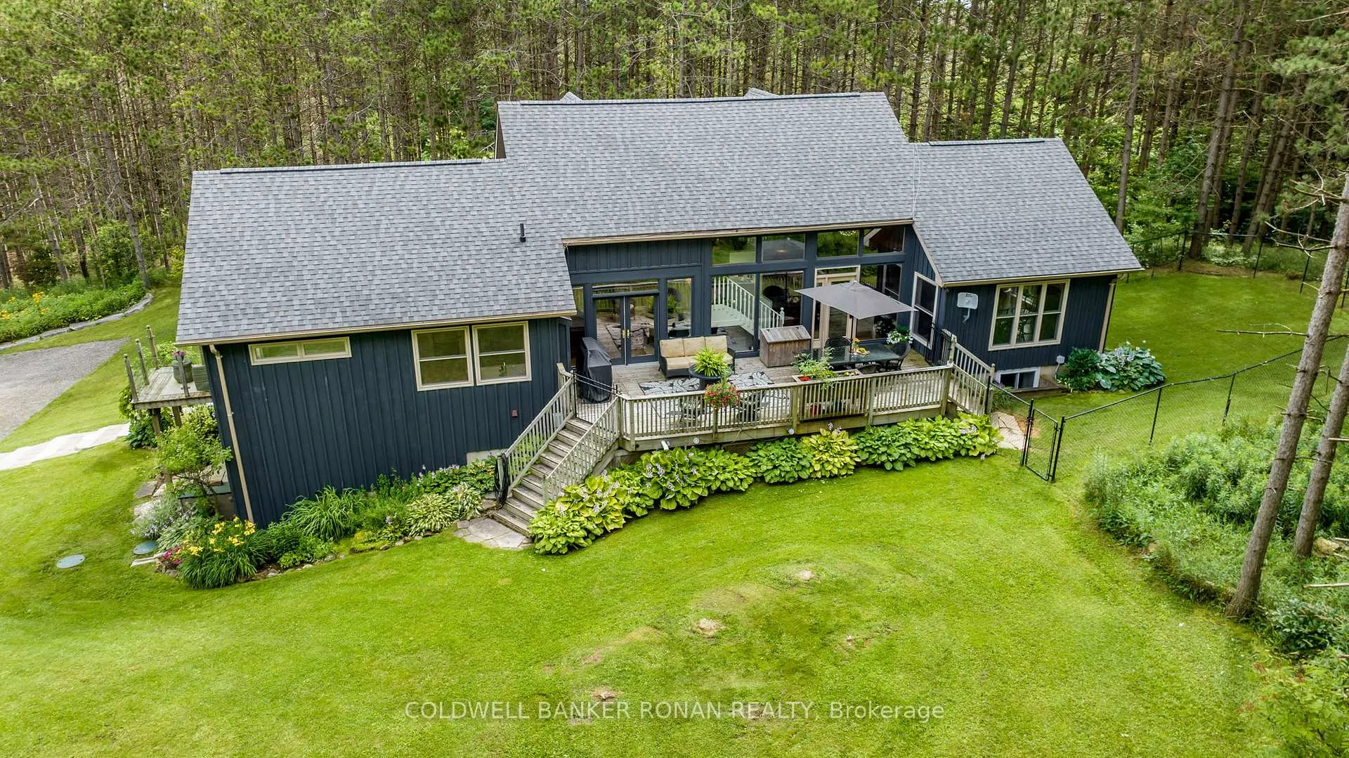 Photo 8 of 715380 1st Line EHS, Mono, Rural Mono — HOMEH