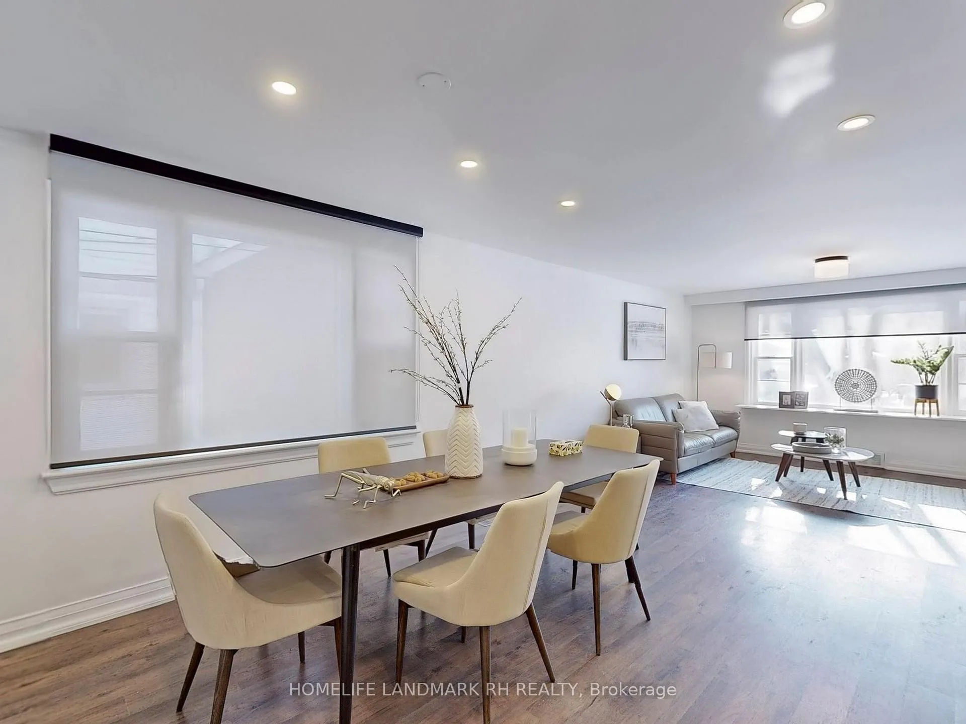Photo 5 of 42 Frontenac Avenue, Toronto, Bedford Park-Nortown — HOMEH