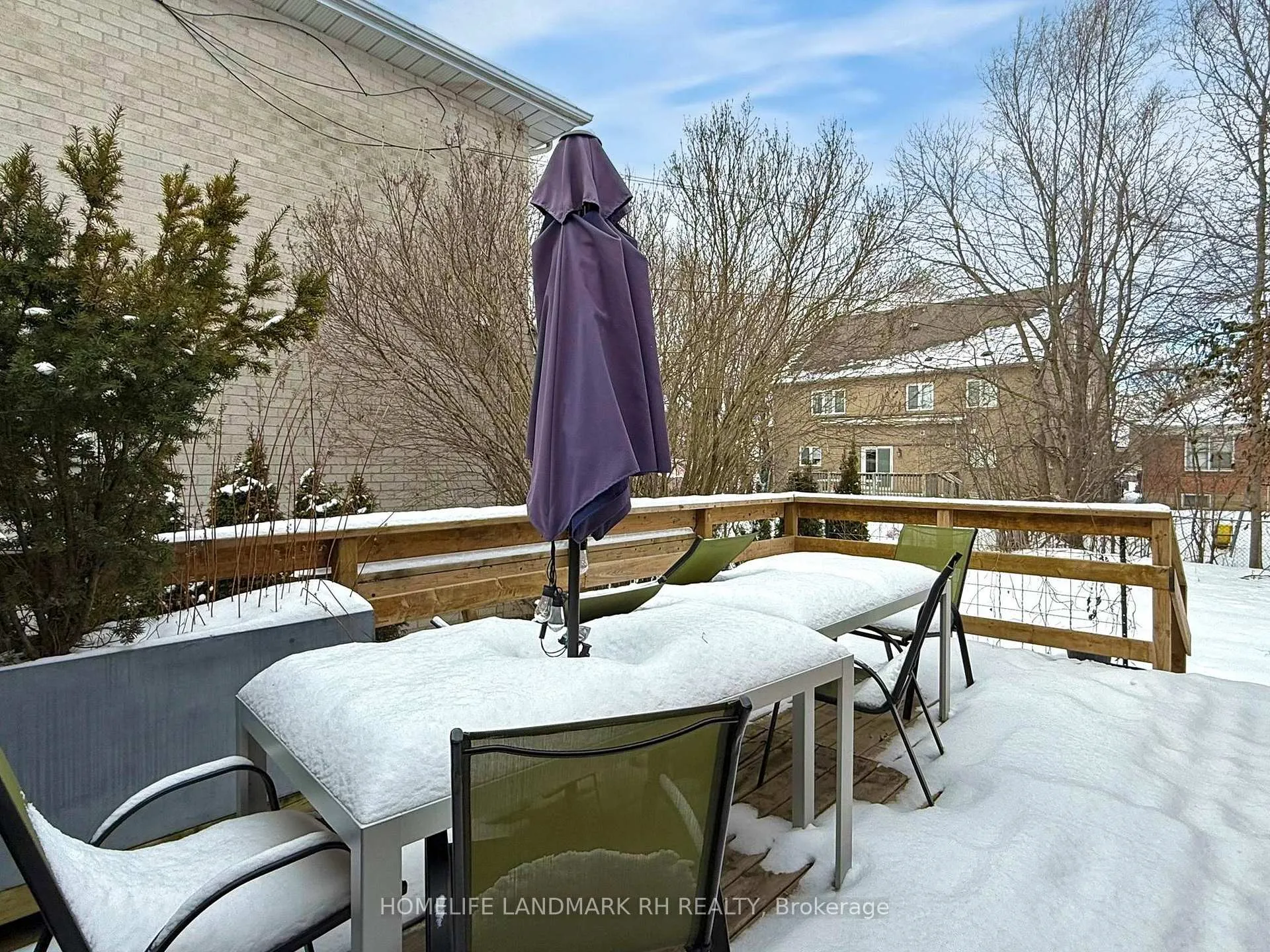 Photo 28 of 42 Frontenac Avenue, Toronto, Bedford Park-Nortown — HOMEH