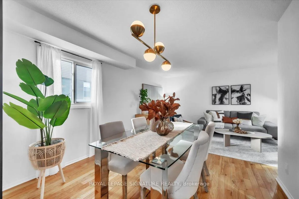 Photo 8 of 41 Wicks Drive, Ajax, Central East — HOMEH