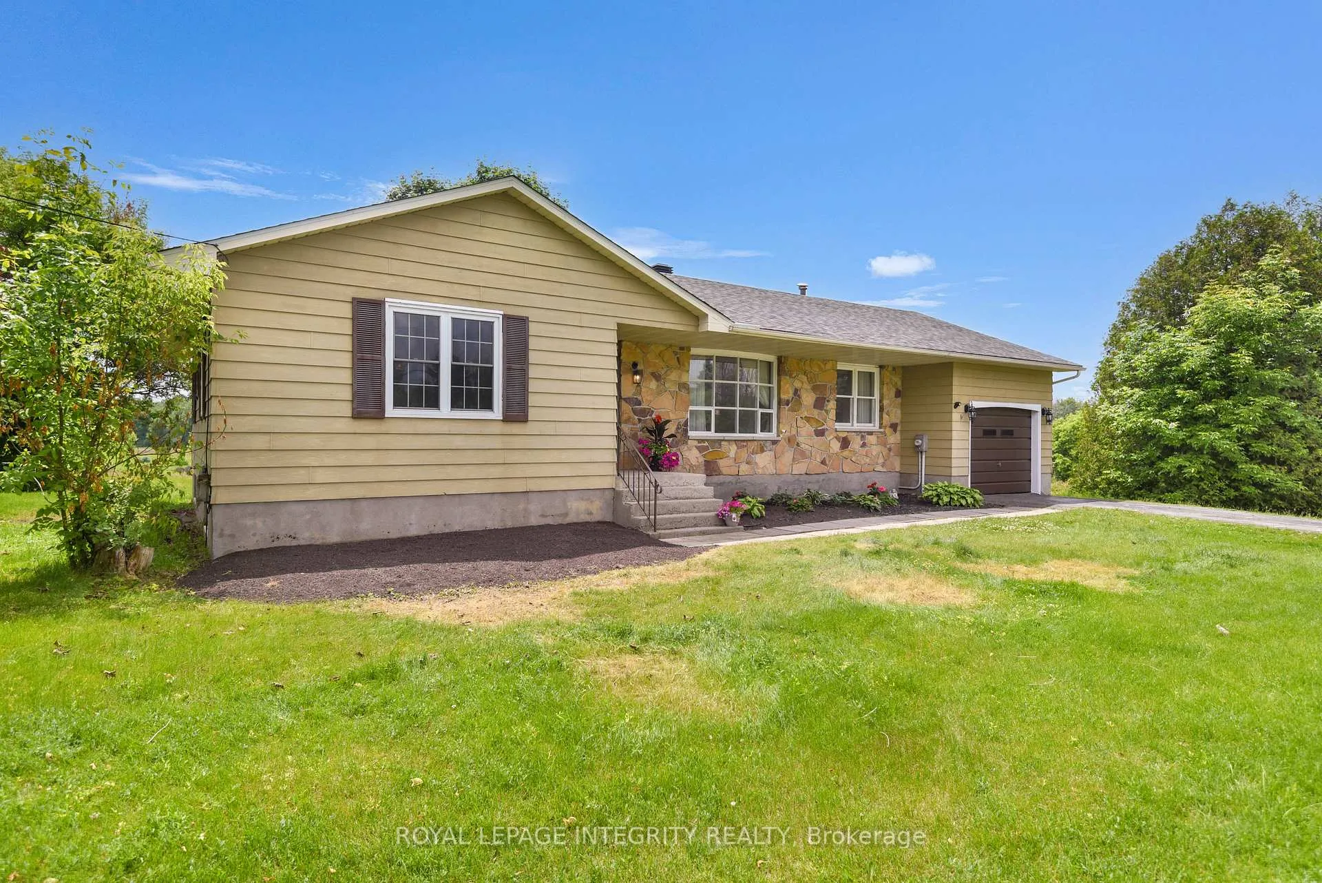 Photo 2 of 5022 County Rd 29, Elizabethtown-Kitley, Elizabethtown Kitley (Old Kitley) Twp — HOMEH
