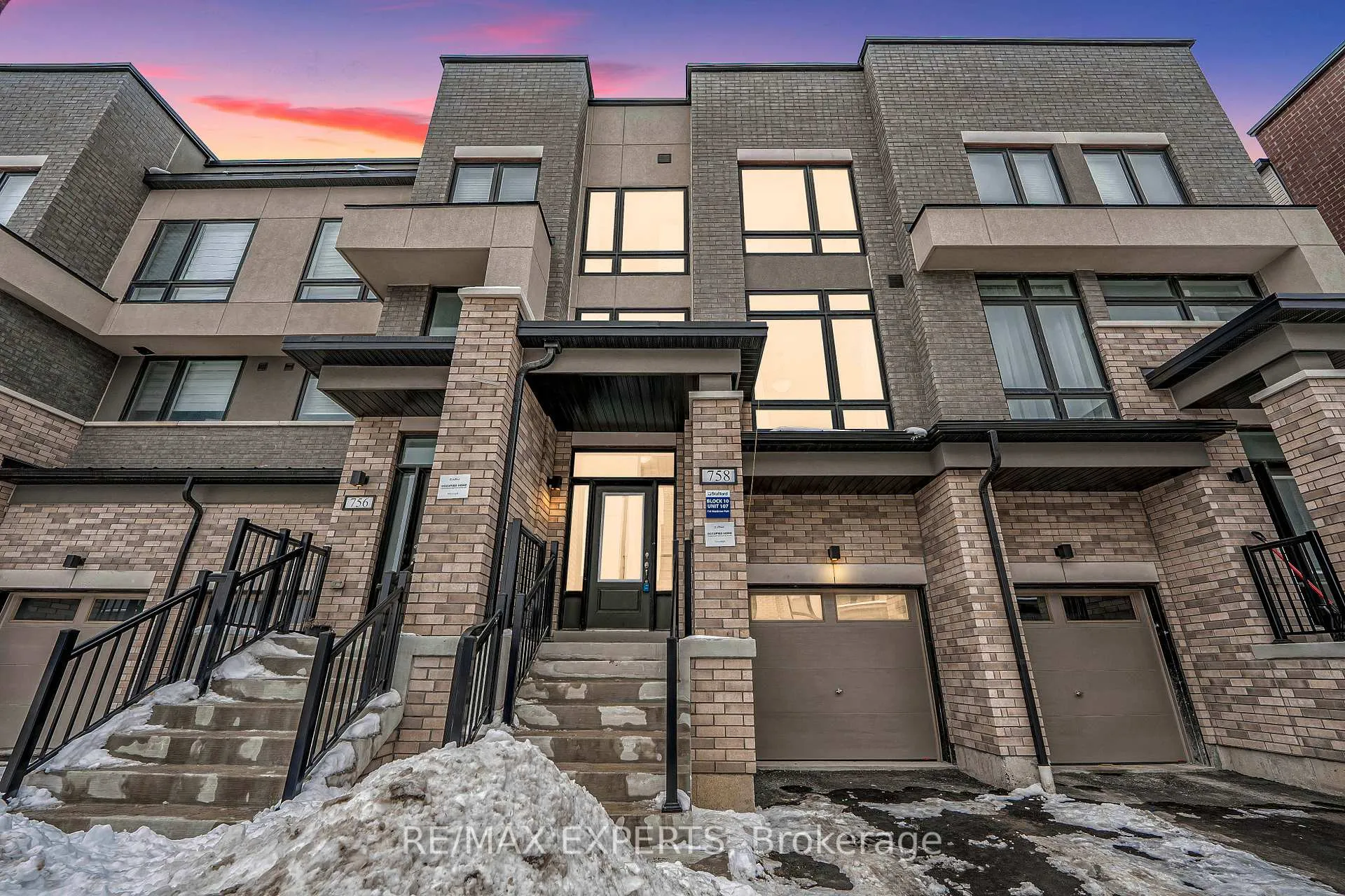 Photo 1 of 758 Heathrow Path, Oshawa, Samac — HOMEH