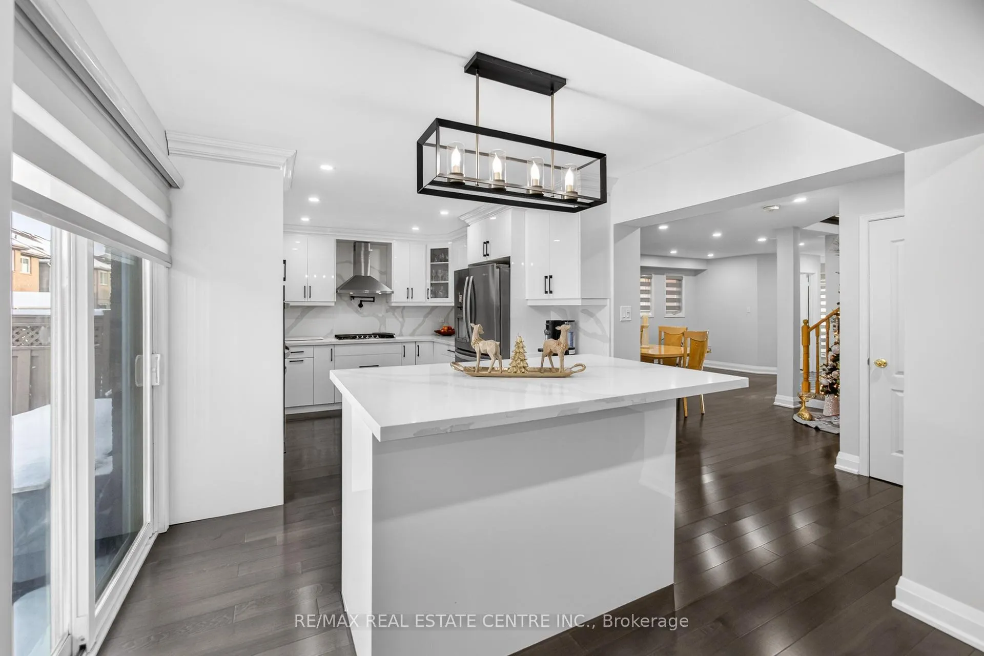 Photo 13 of 41 Sunnyview Road, Brampton, Fletcher's Meadow — HOMEH