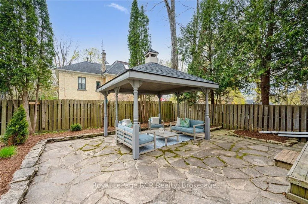 Photo 6 of 204 Durham Street E, Wellington North, Mount Forest — HOMEH
