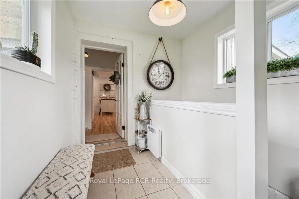 Photo 17 of 204 Durham Street E, Wellington North, Mount Forest — HOMEH