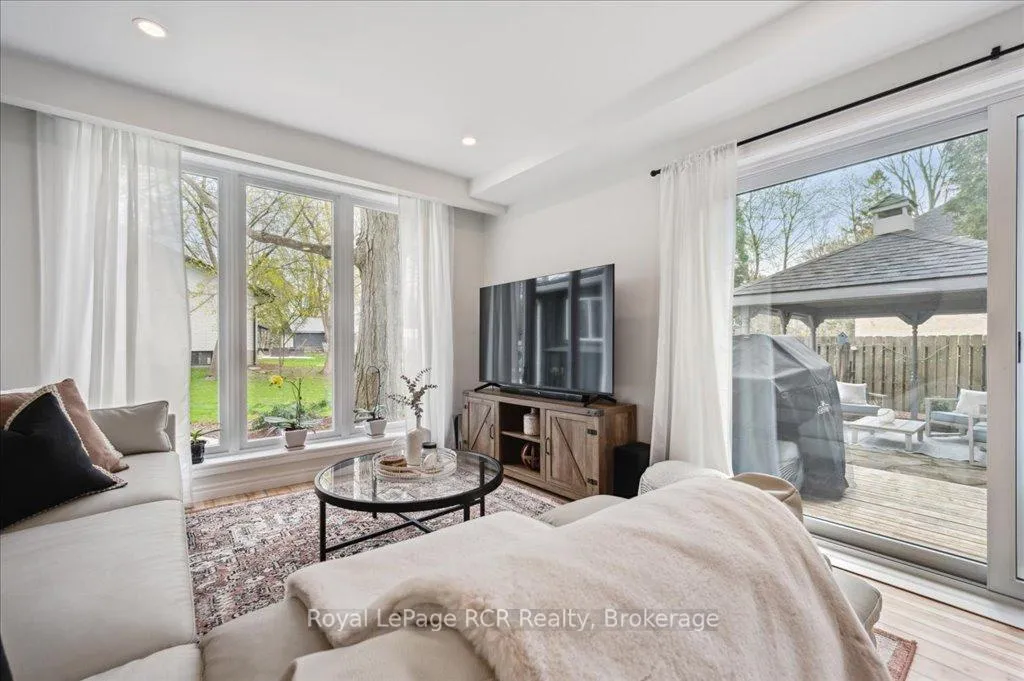 Photo 24 of 204 Durham Street E, Wellington North, Mount Forest — HOMEH
