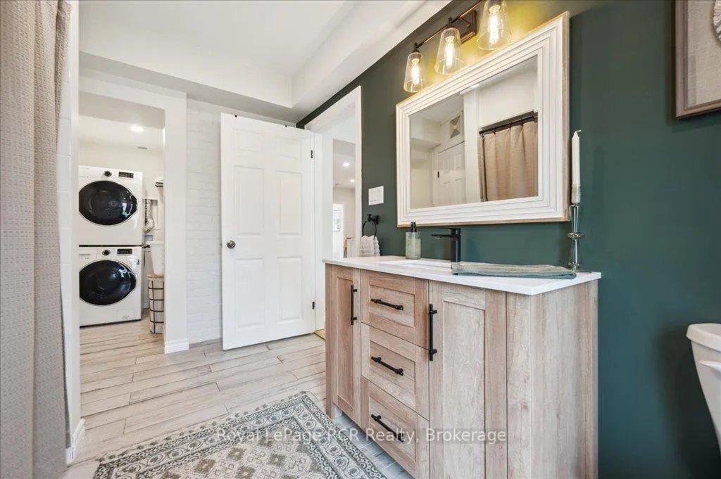 Photo 33 of 204 Durham Street E, Wellington North, Mount Forest — HOMEH