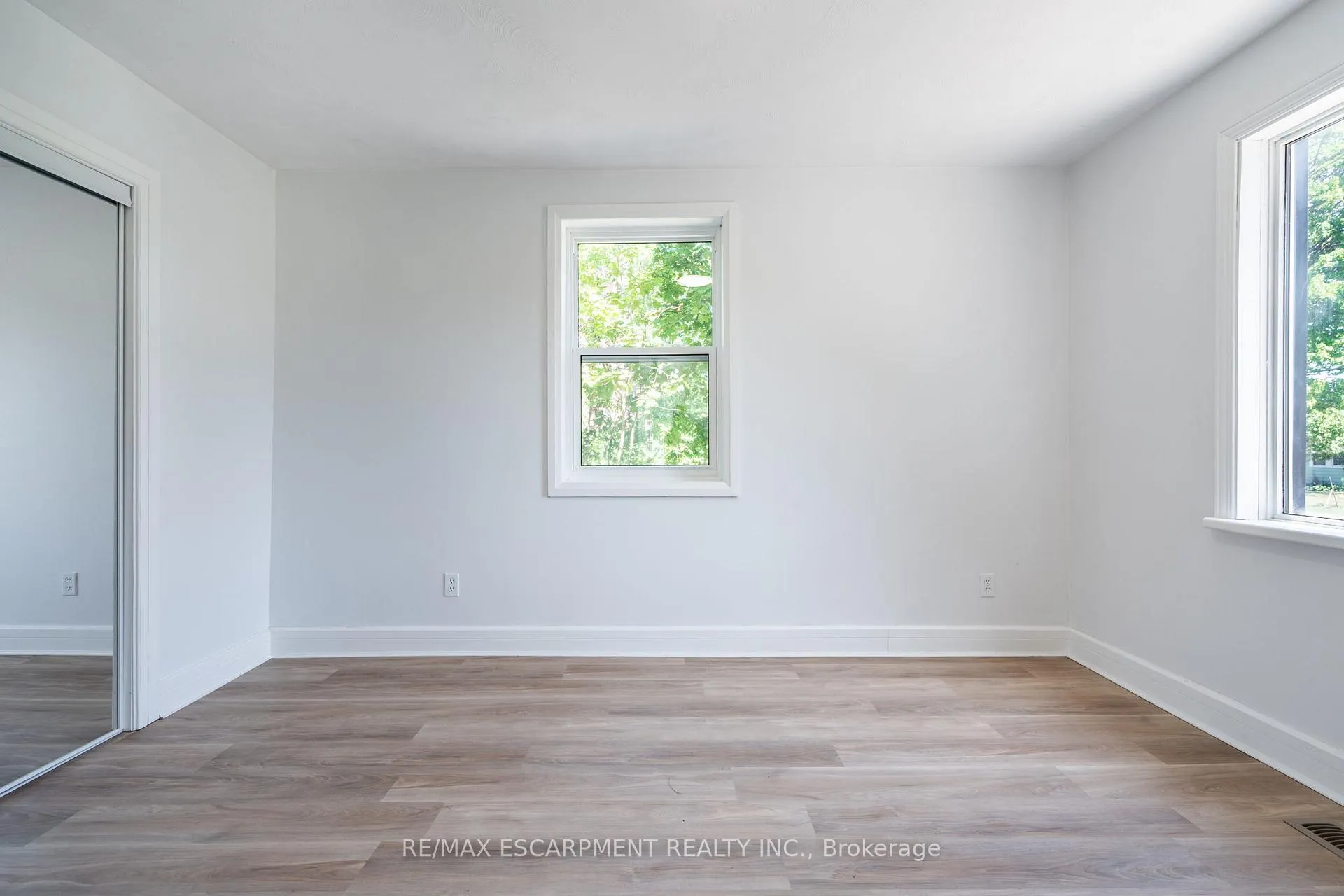 Photo 8 of 91 Rainham Road, Haldimand, Nanticoke — HOMEH