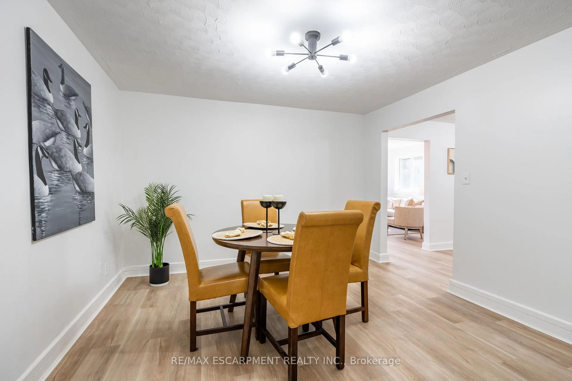 Photo 16 of 91 Rainham Road, Haldimand, Nanticoke — HOMEH